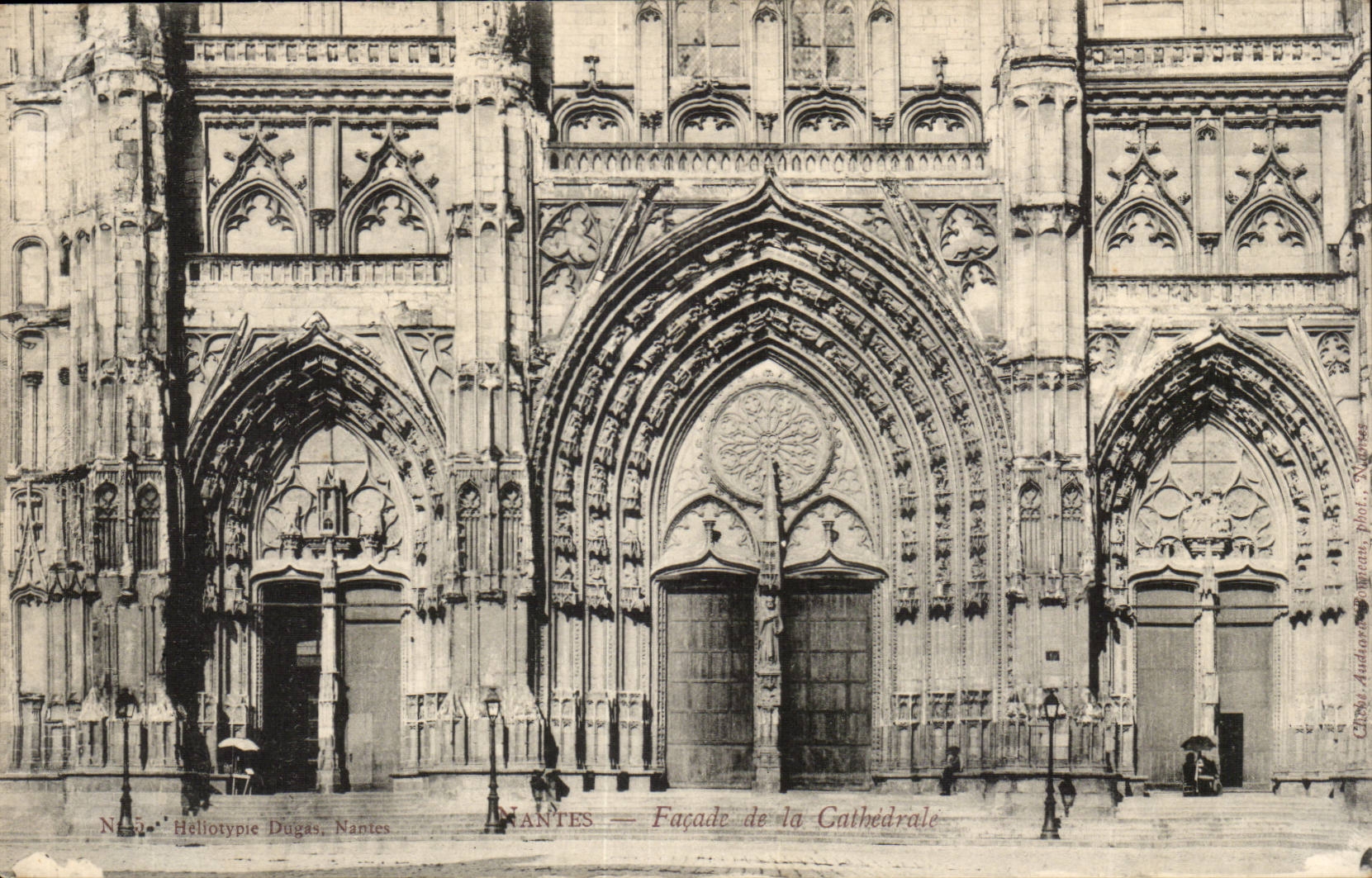 Front Nantes-CPA auf der Kathedrale