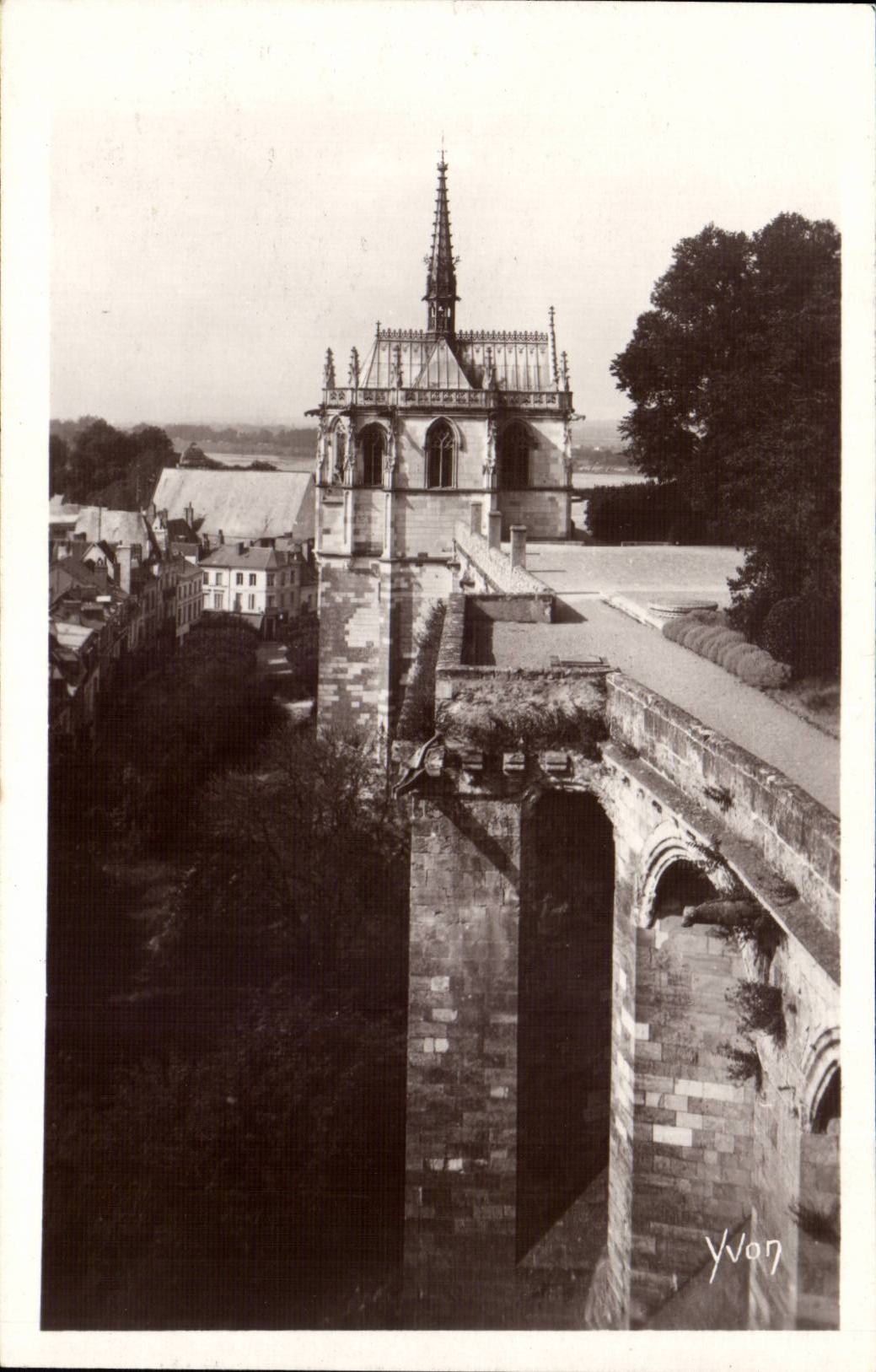 CPA Chateau d'Amboise La chapelle St Hubert