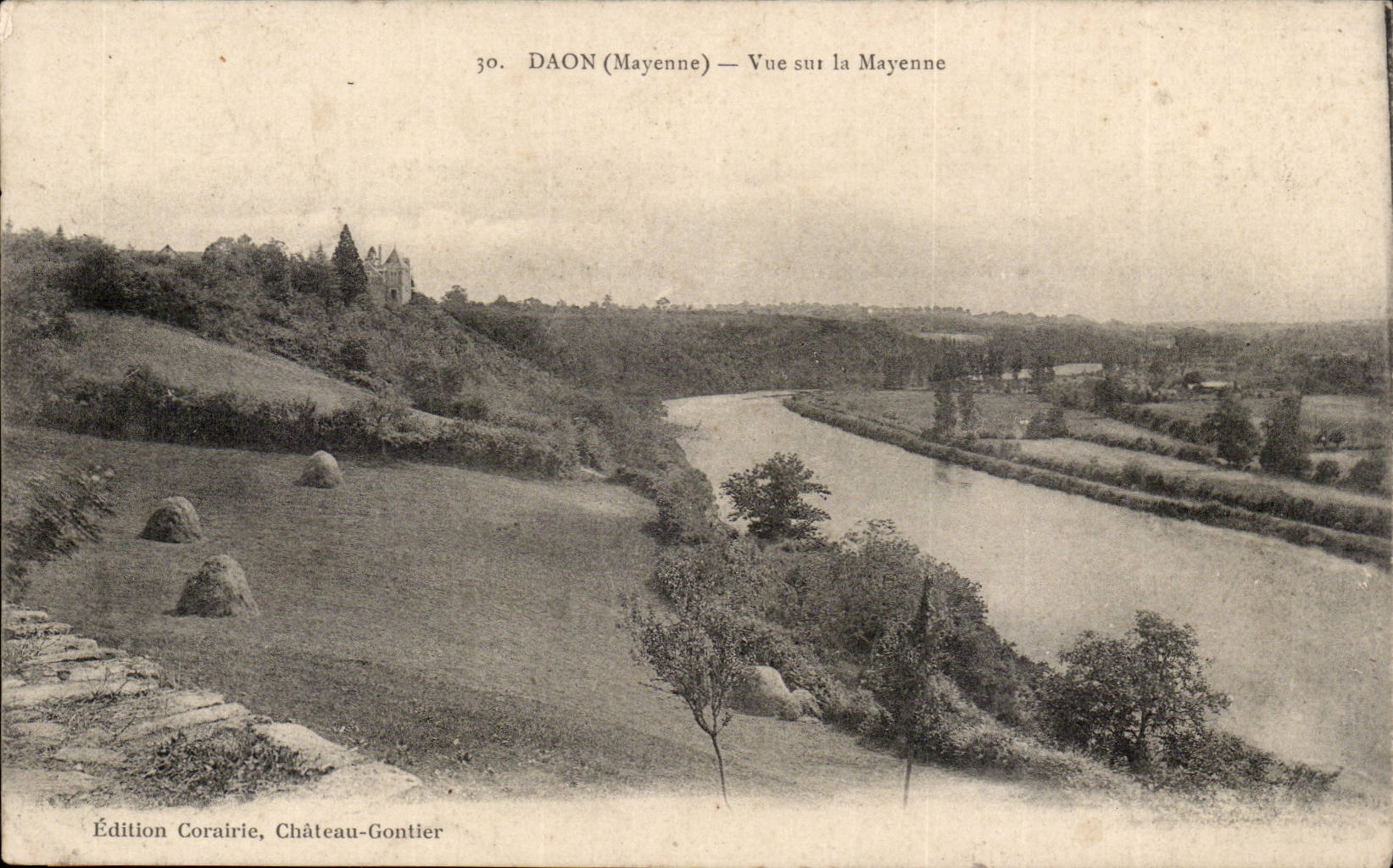 DAon CPA Seen on Mayenne