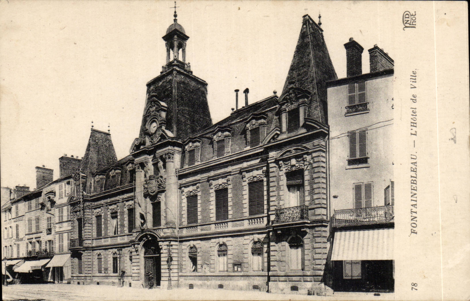 CPA fontainebleau the town hall