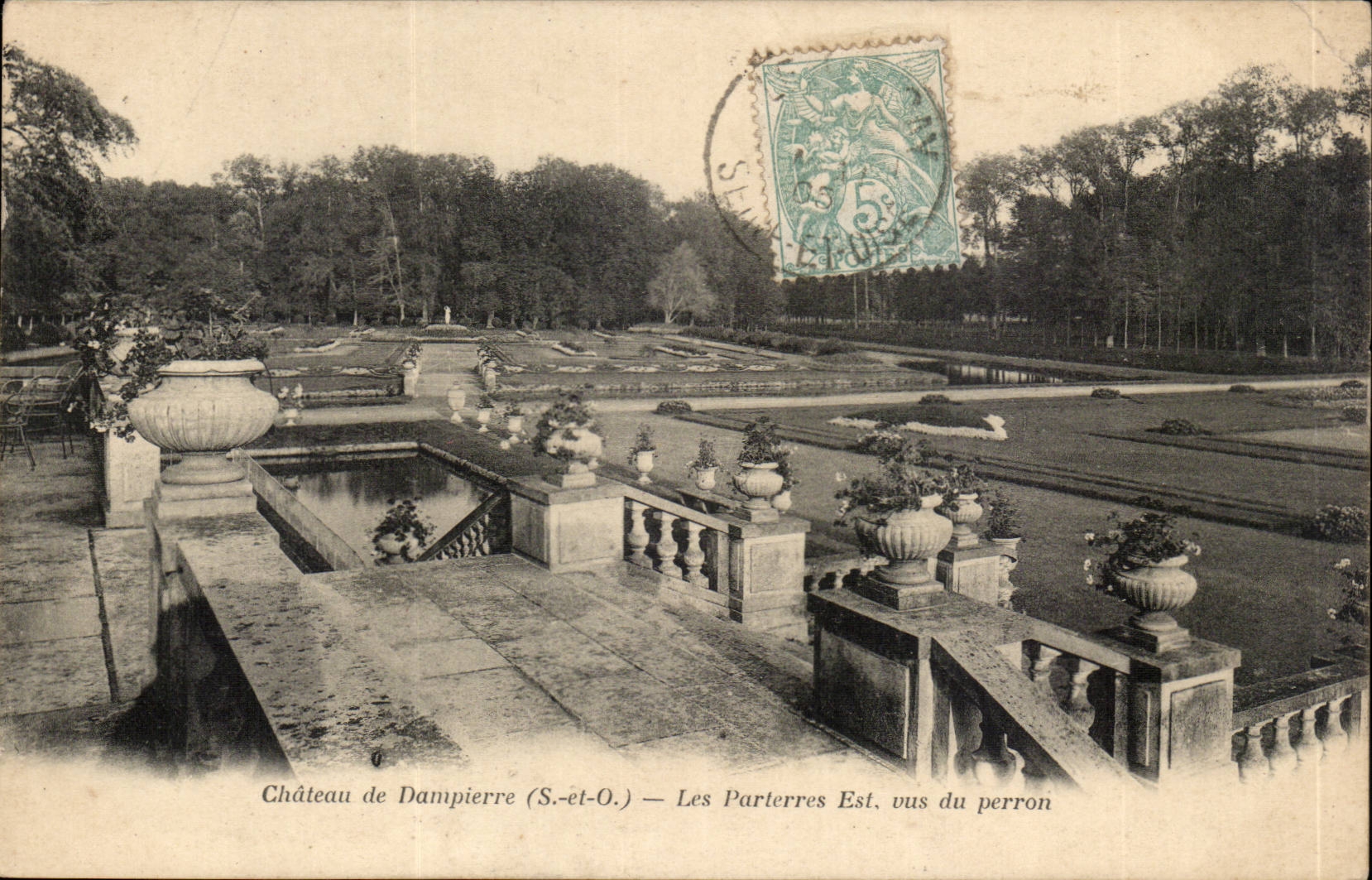 CPA Castle of Dampierre the floors is seen perron