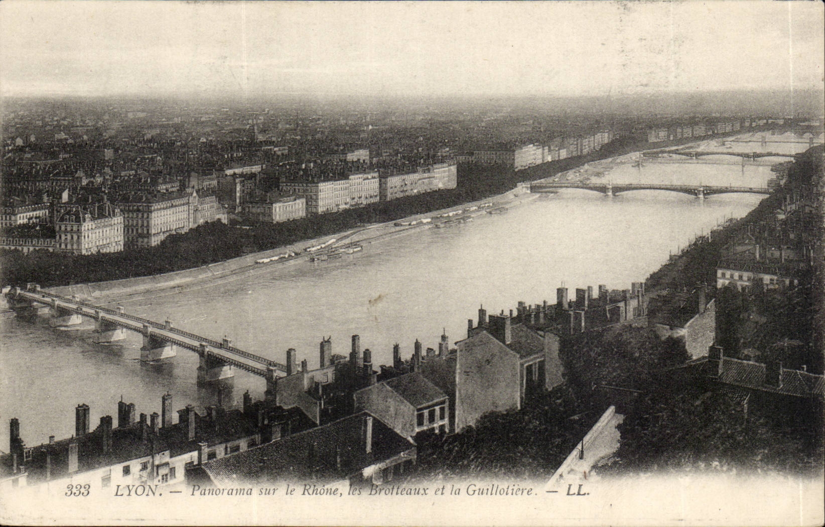 CPA Lyon Panorama on the Rhone Brotteaux and Guillotiere