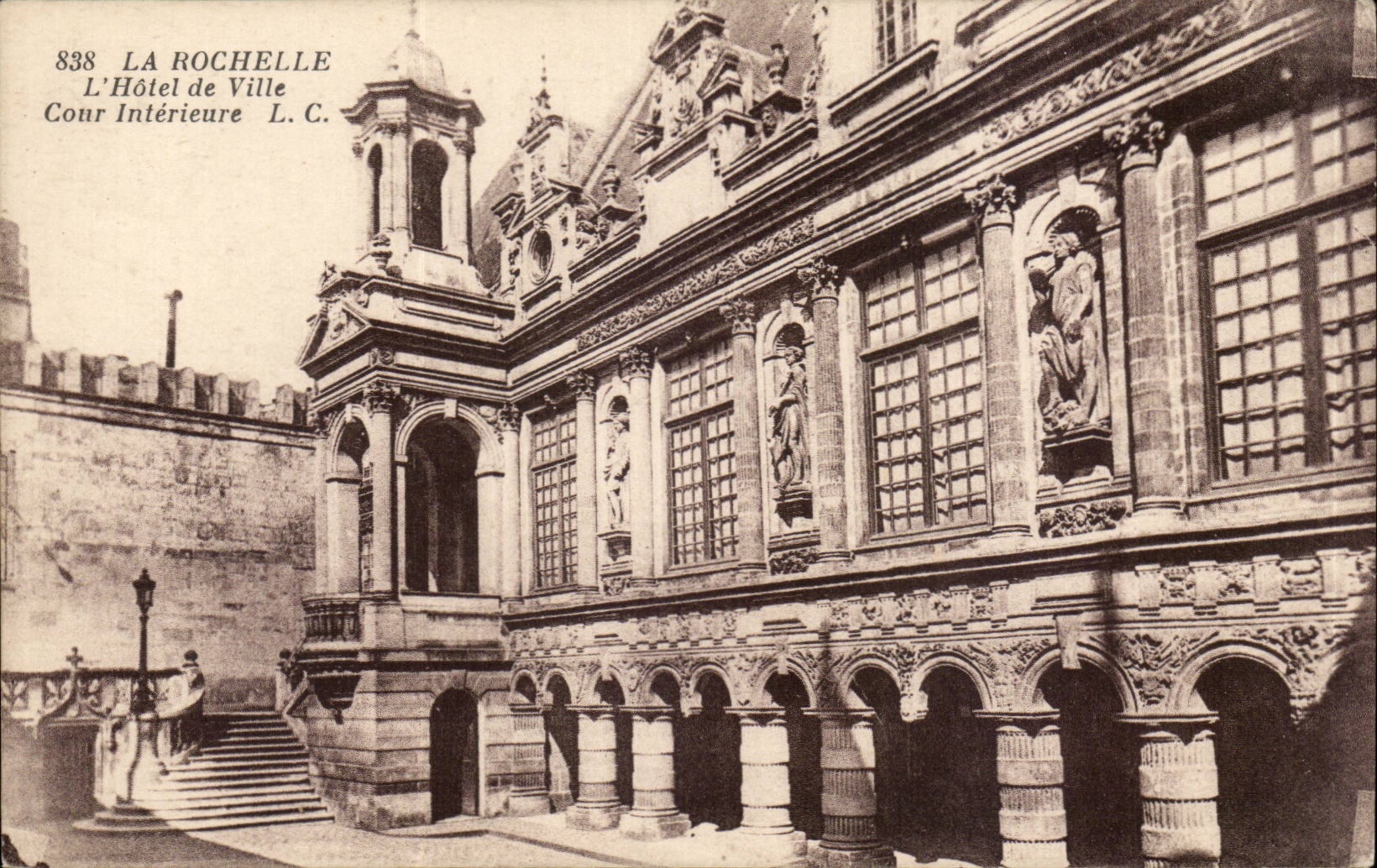 La Rochelle CPA das Rathaus-Innenraum Gericht