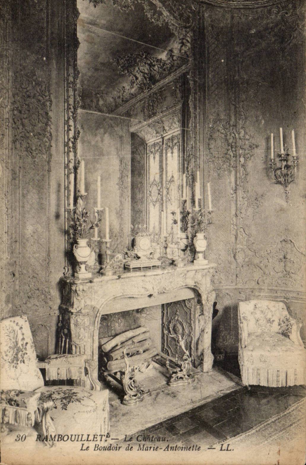 Rambouillet - the Castle - the Boudoir of Marie Antoinette - CPA