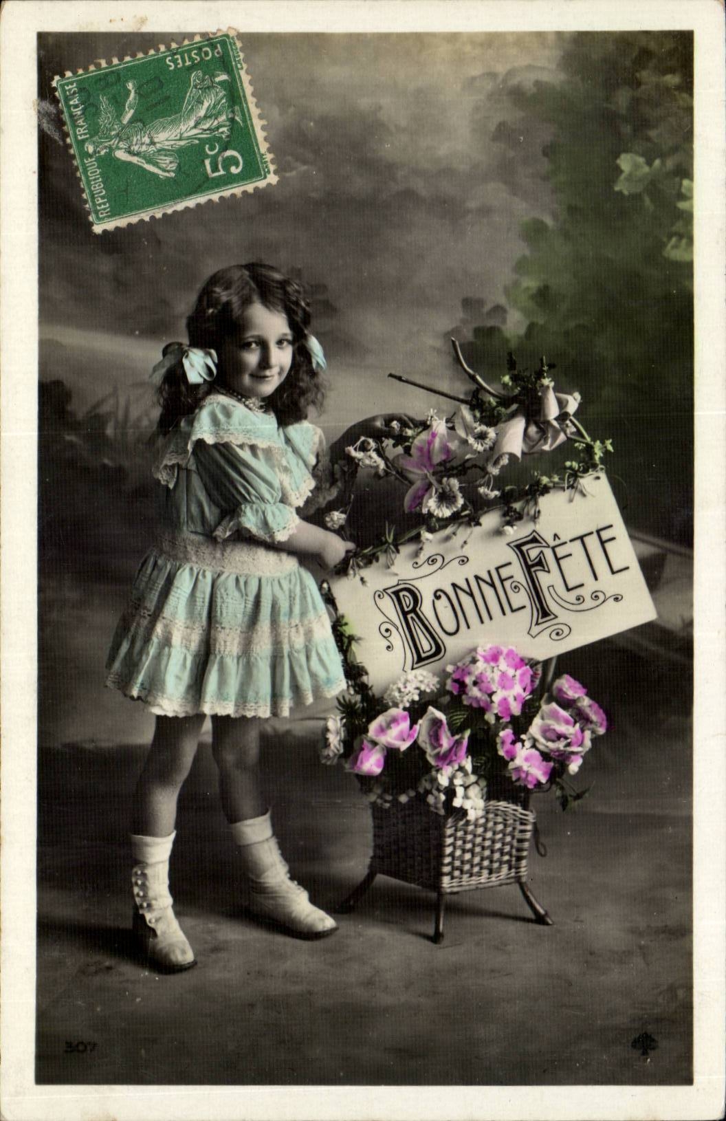 Fantasy - Gives birth to Adorable - Good Festival - CPA