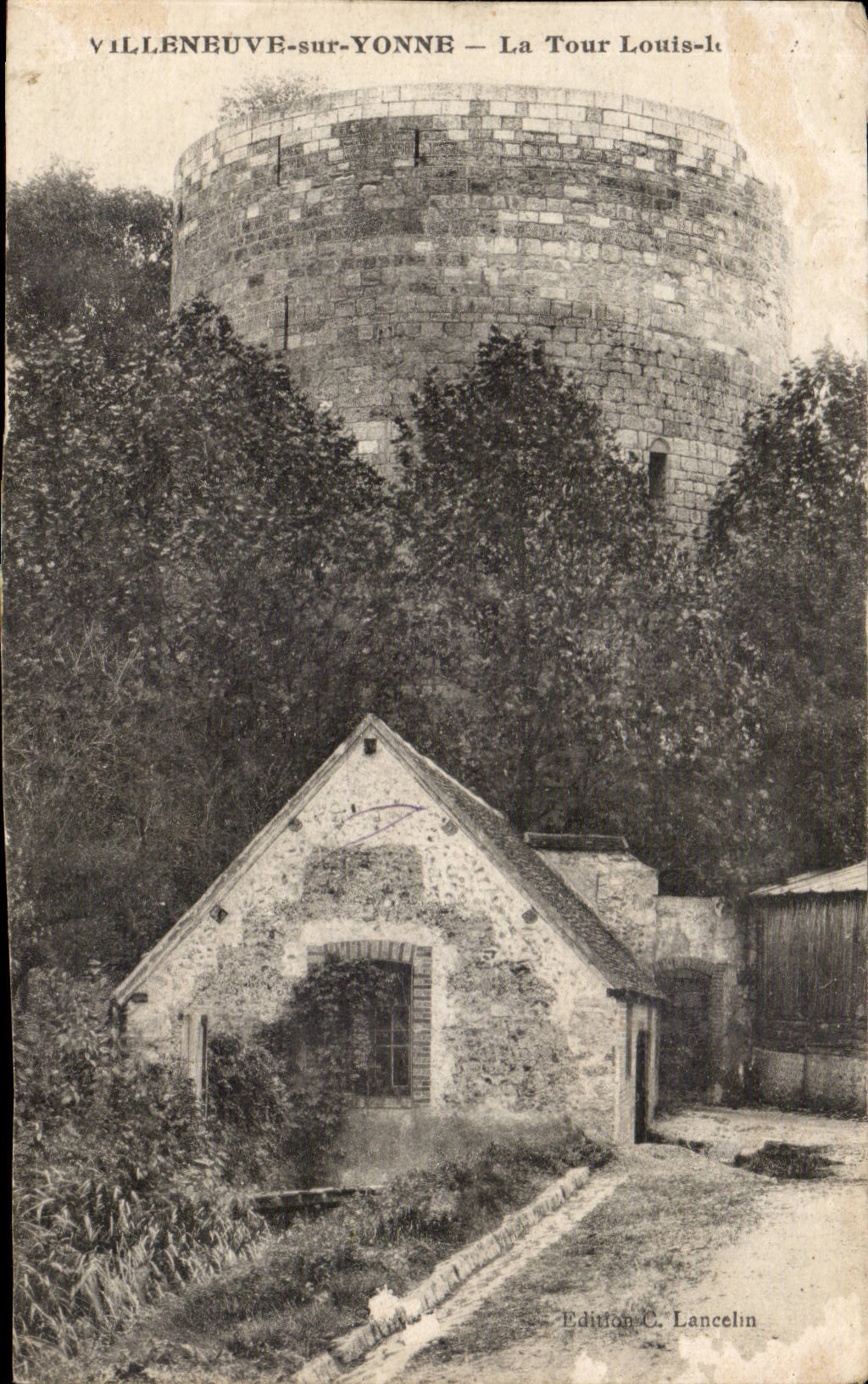 Villeneuve on Yonne - the Louis Tower - CPA