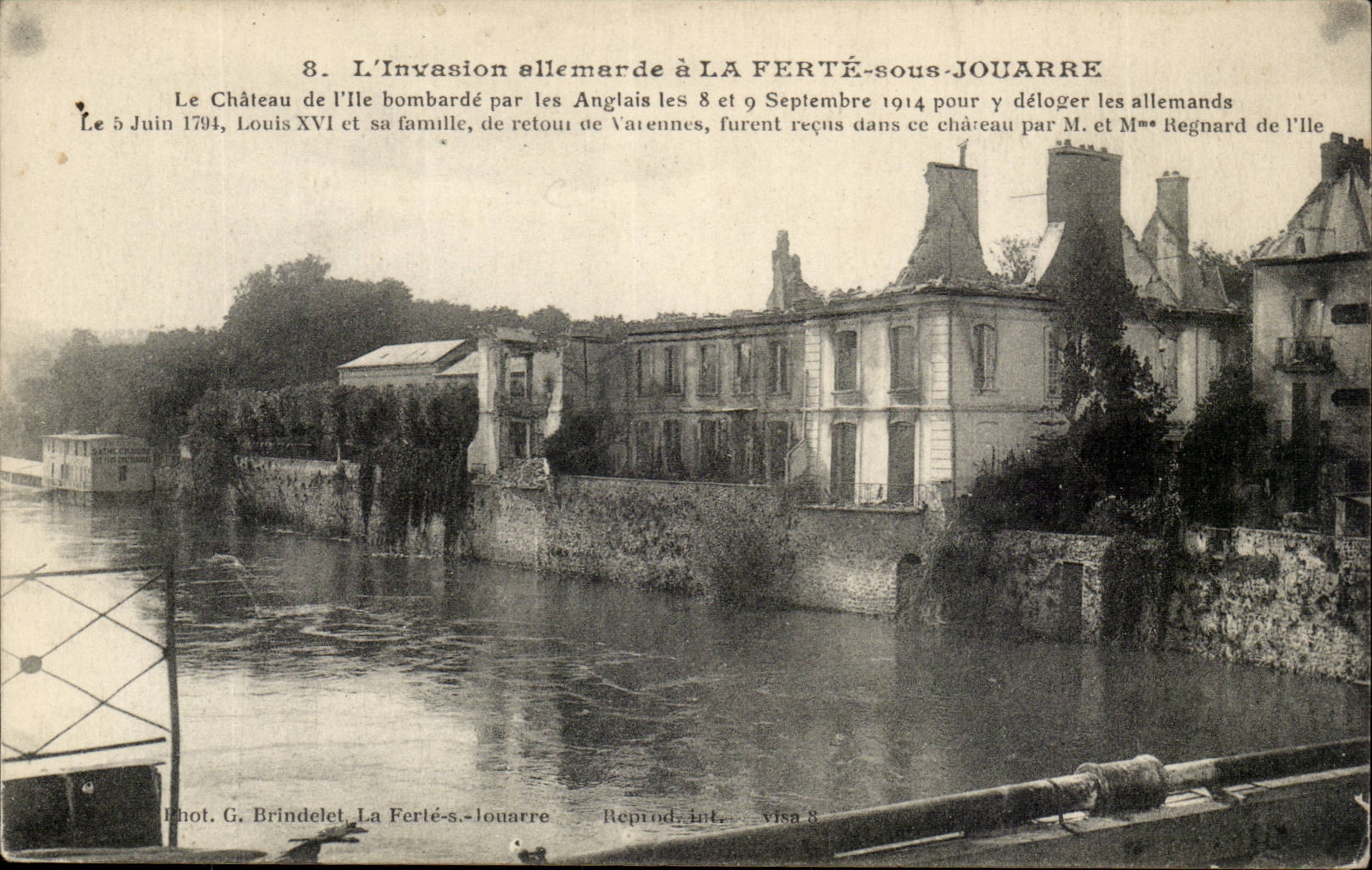 Ferte under Jouarre CPA the German invasion Castle of the island bombards by English