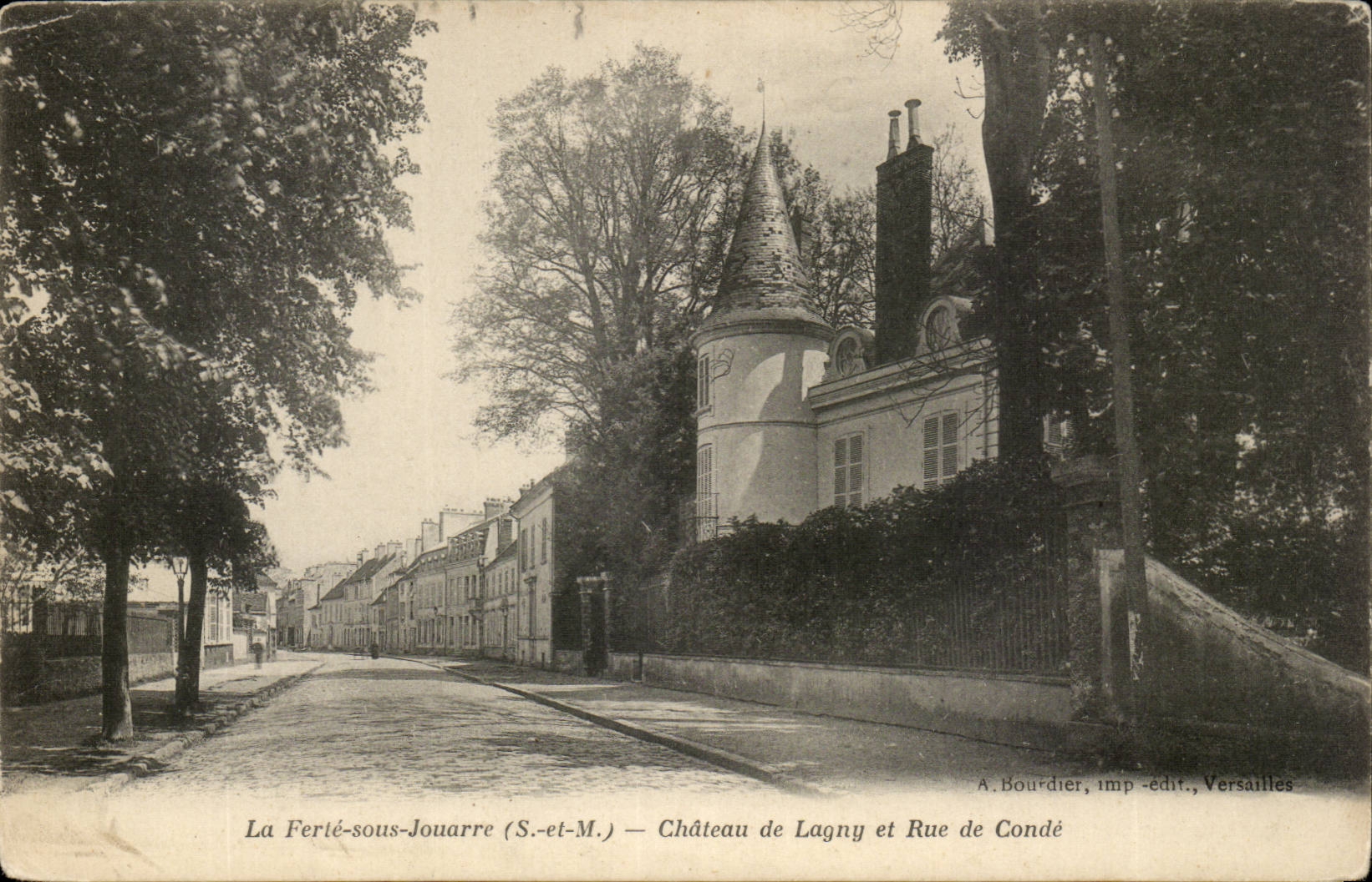 Ferte under Jouarre CPA Castle of Lagny and street of Cop