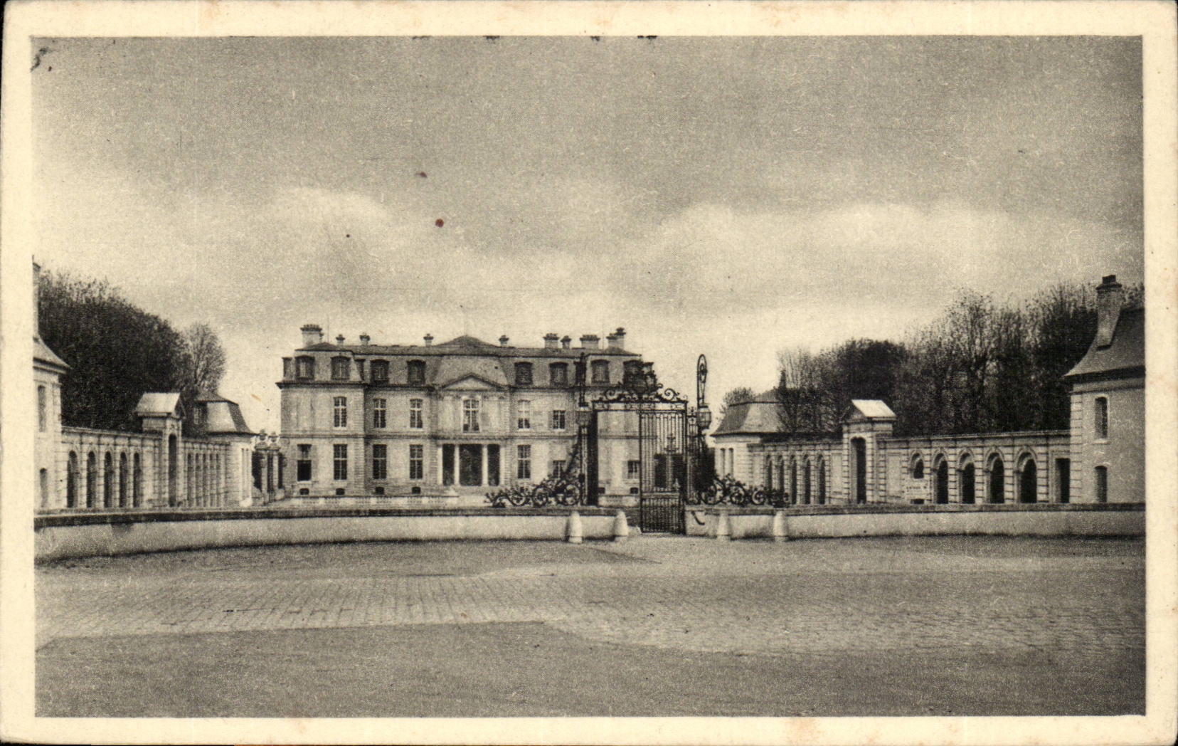 CPA Castle of Fields