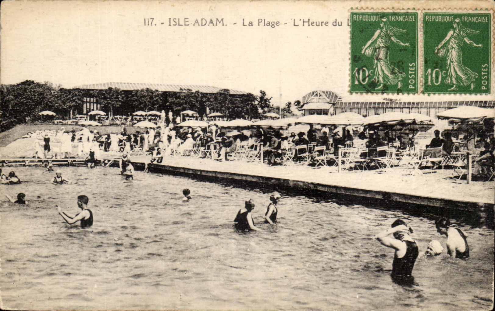 Isle Adam CPA the beach the hour of the bath (swimming pool)
