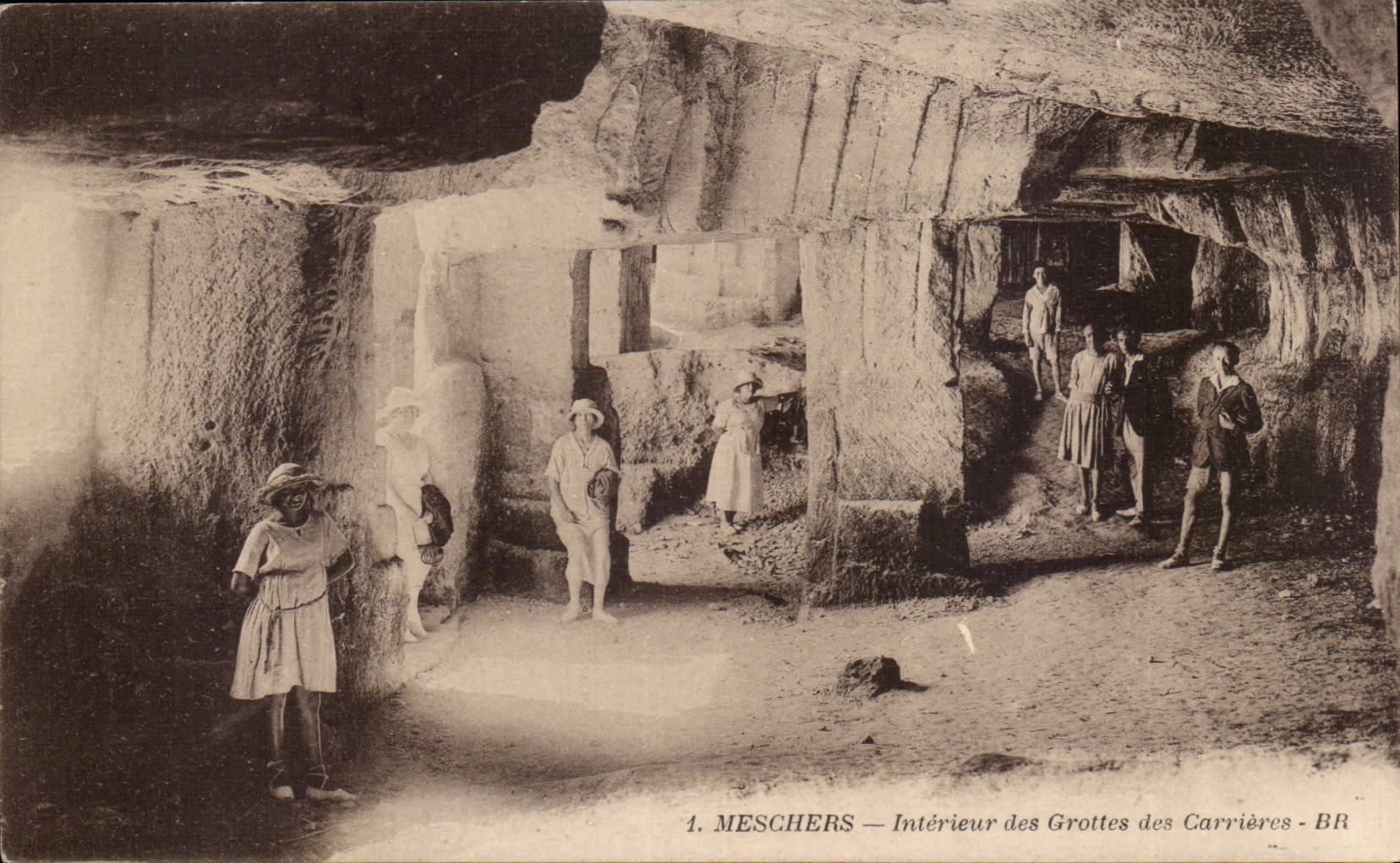 Interior Meschers CPA of the caves of the careers (children)