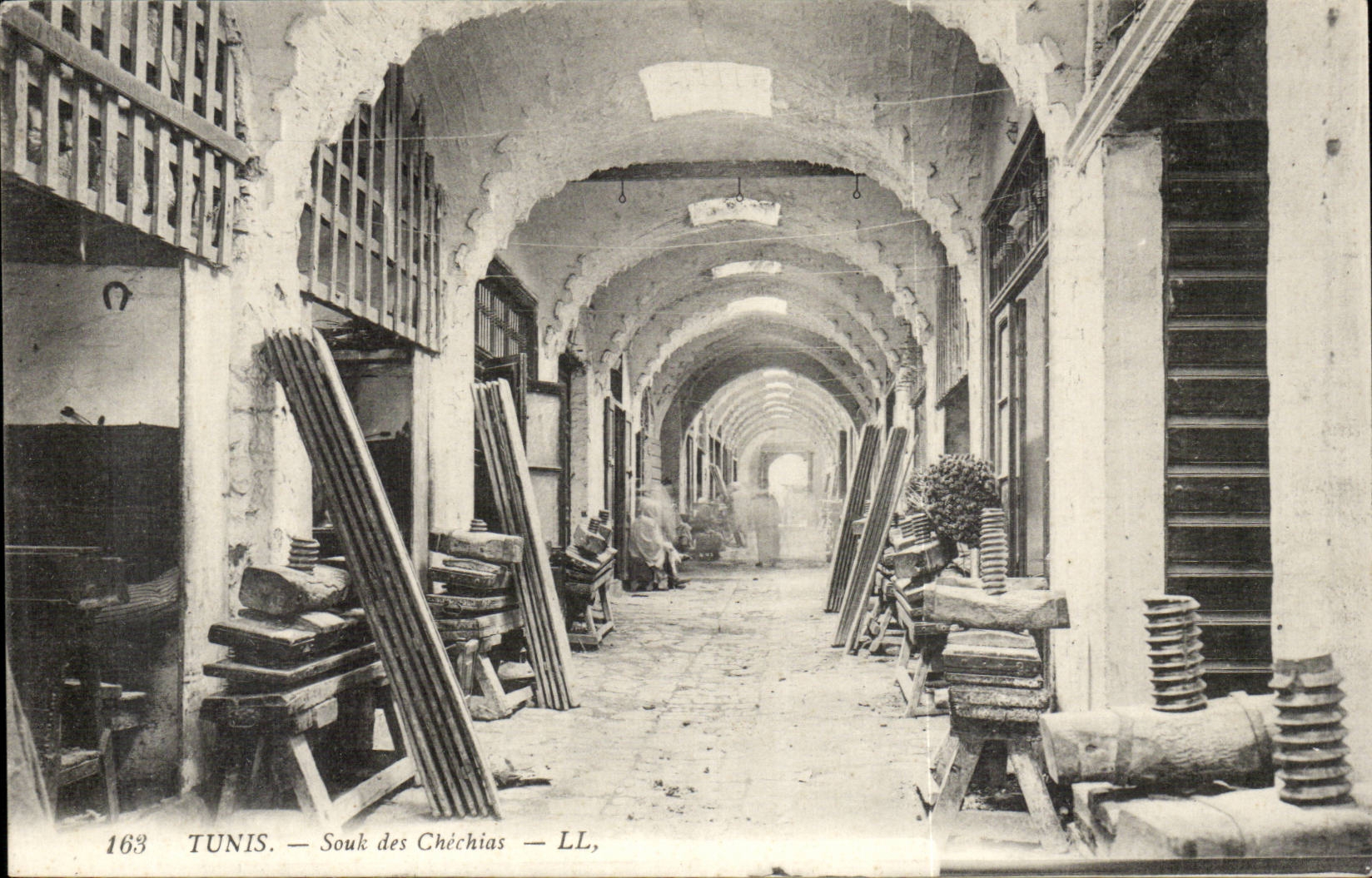 Tunisia Tunis CPA Souk of the Chechias