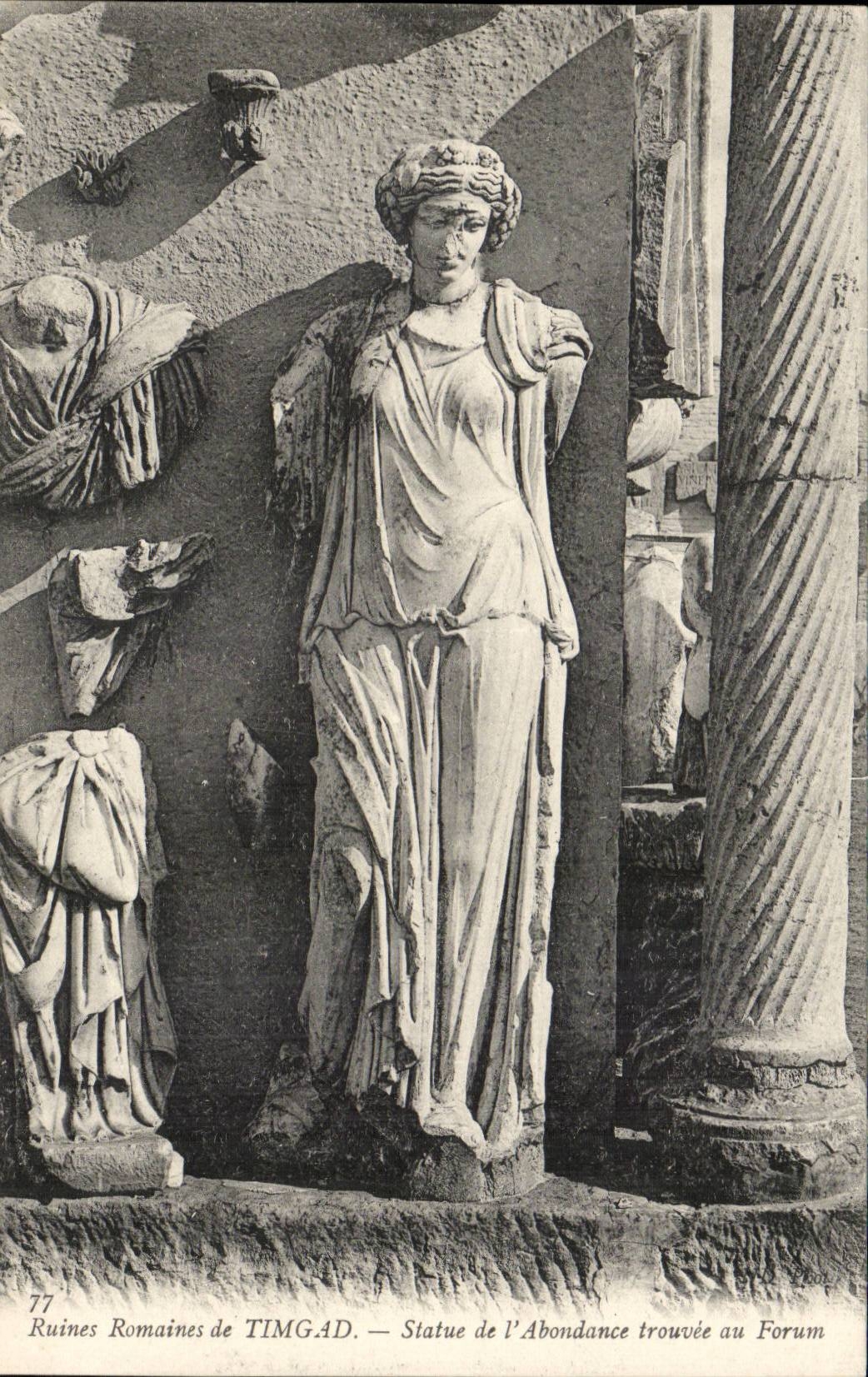 Algerien-romische Ruinen Timgad CPA der Statue von uberfluss trouvee zum Forum