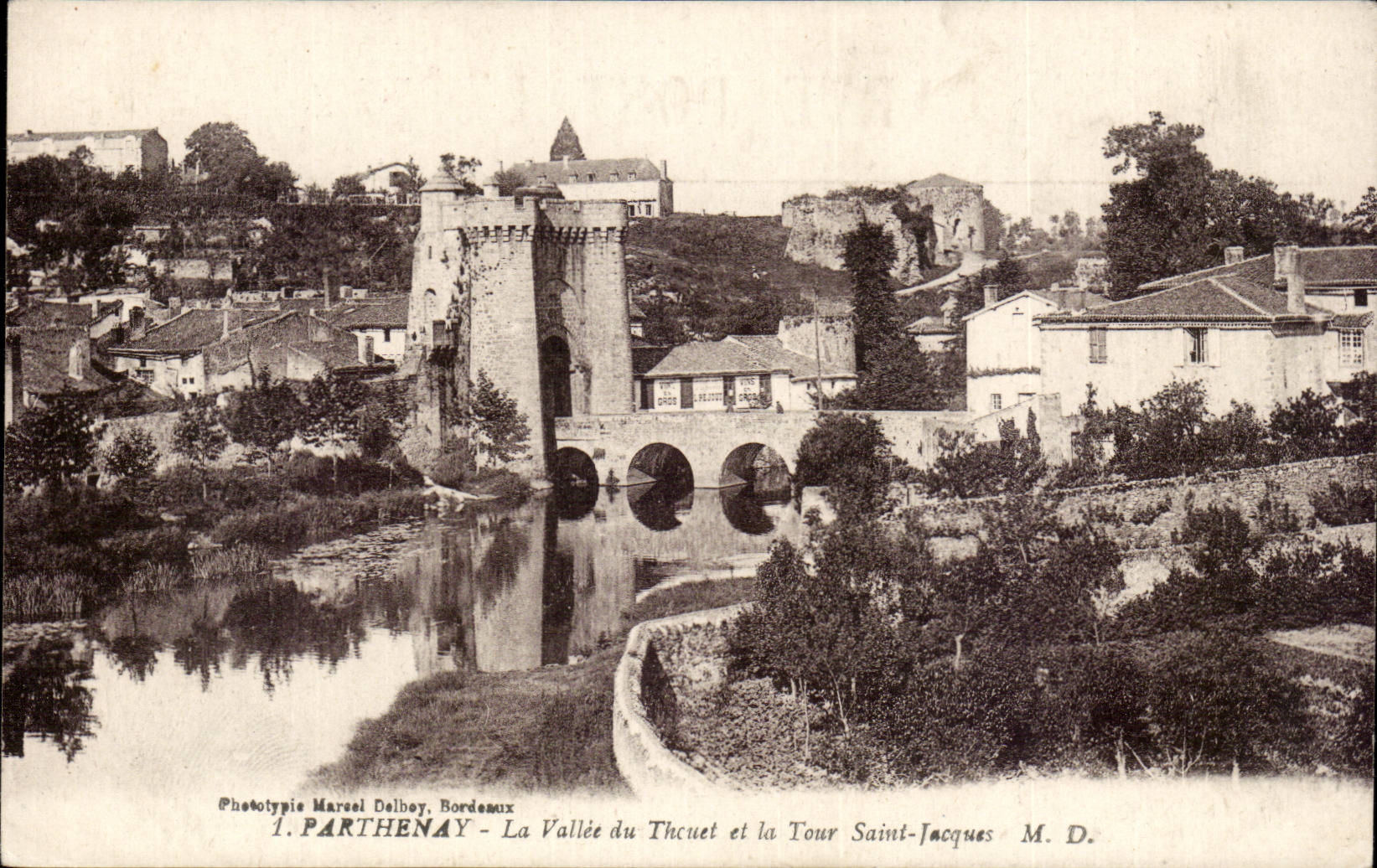 Parthenay CPa the valley of the thouet and the tower Saint Jacques