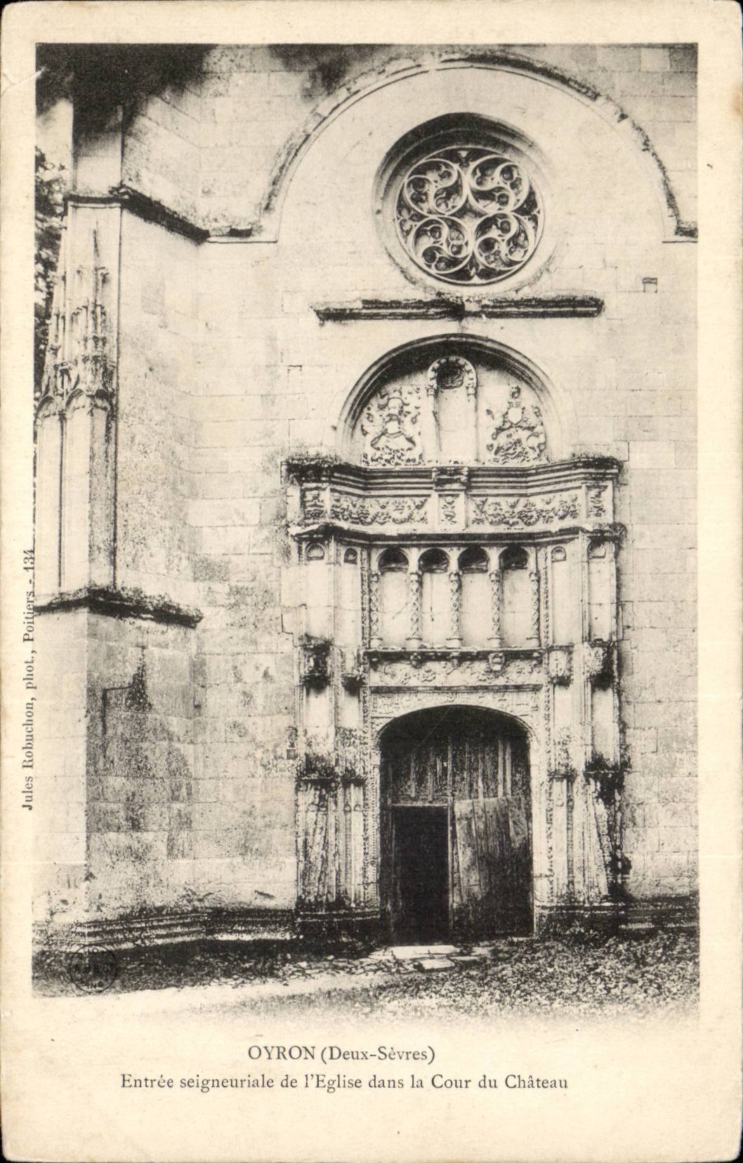 Oyron CPA Eingang signeuriale der Kirche im Gericht des Schlosses