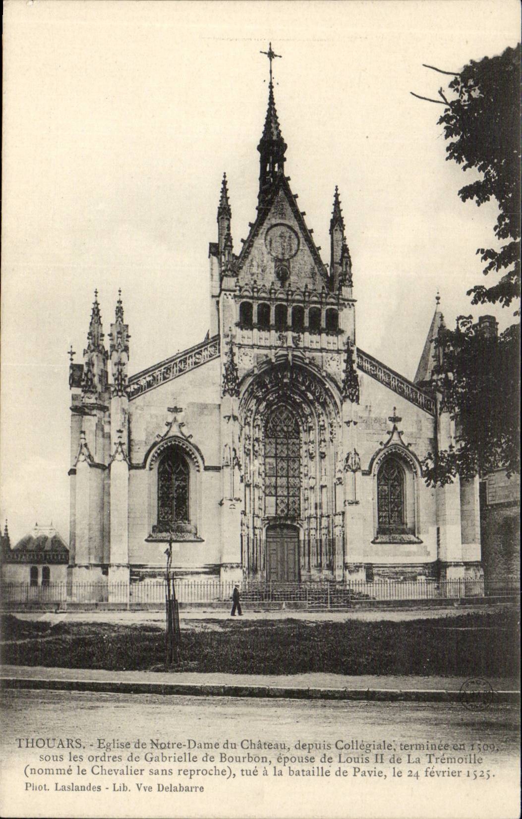 Thouars CPA Church of Notre Dame of the castle