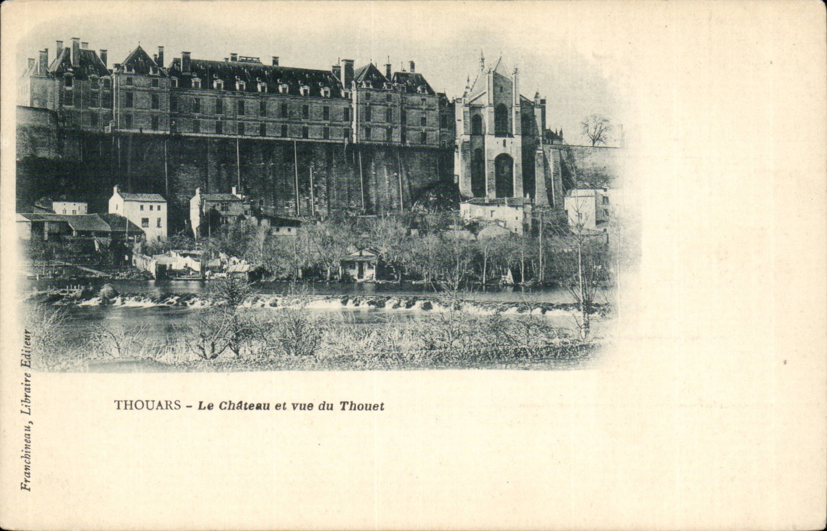 Thouars CPA the castle and sight of Thouet