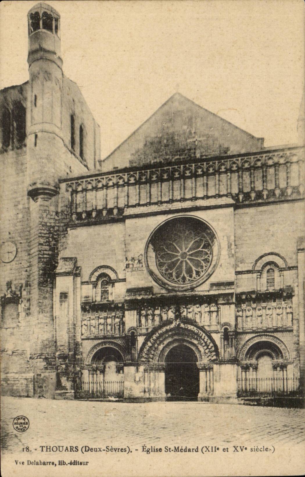 Thouars CPA Kirche-Str Medard
