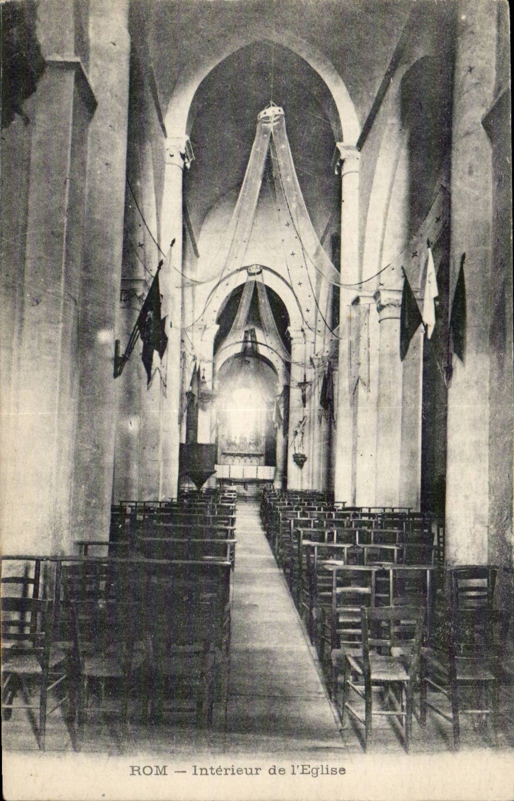 Rumanisches - Innenraum der Kirche - CPA