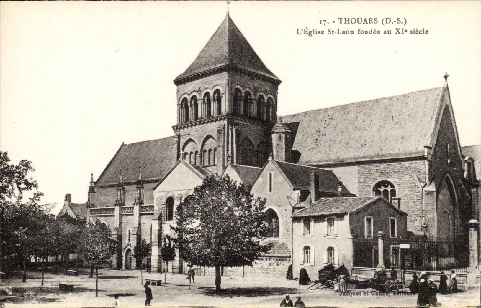 Thouars - die Kirche-Str Laon gegrundet am Jahrhundert XI - CPA