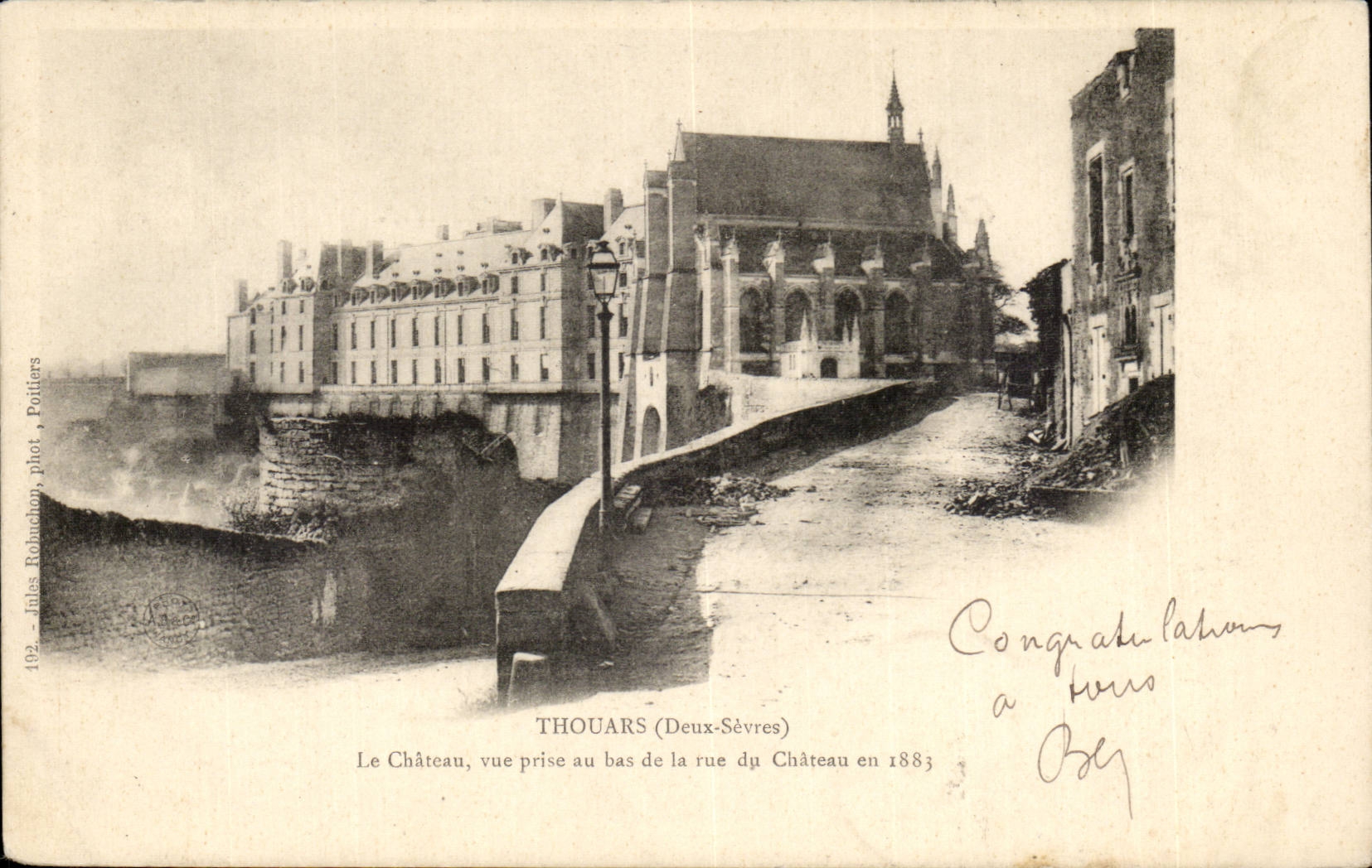Thouars - das Schloss - gesehen mit von der Unterseite der Strasse des Schlosses 1883 - CPA