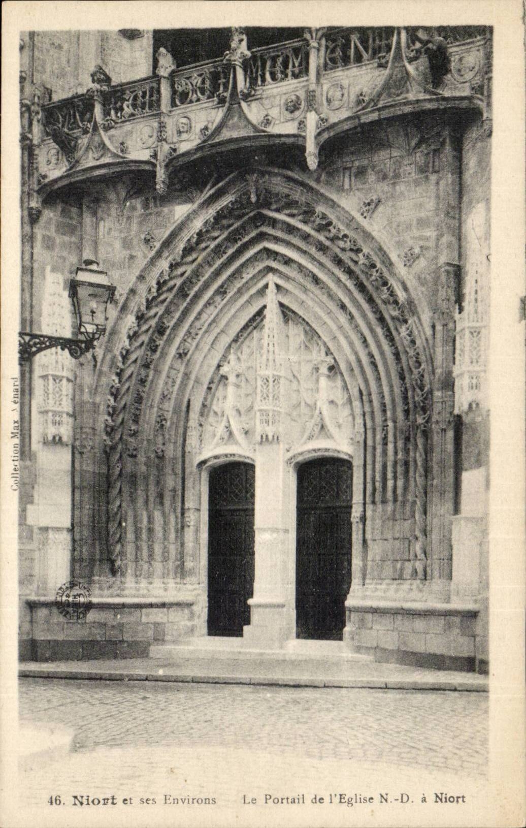 Niort and its surroundings CPA the gate of the church ND