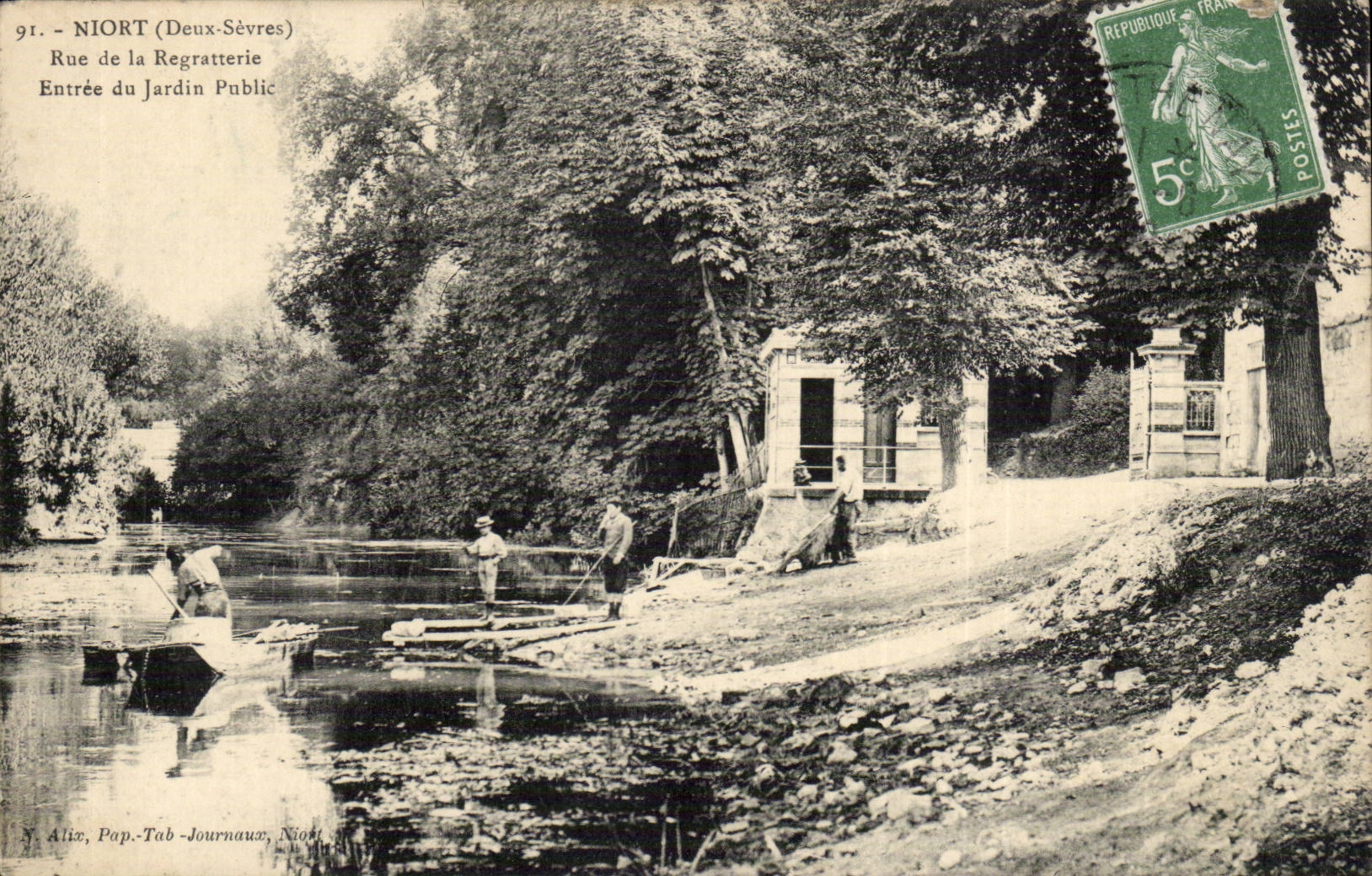 Niort CPA Street of Regratterie Entrance of the park