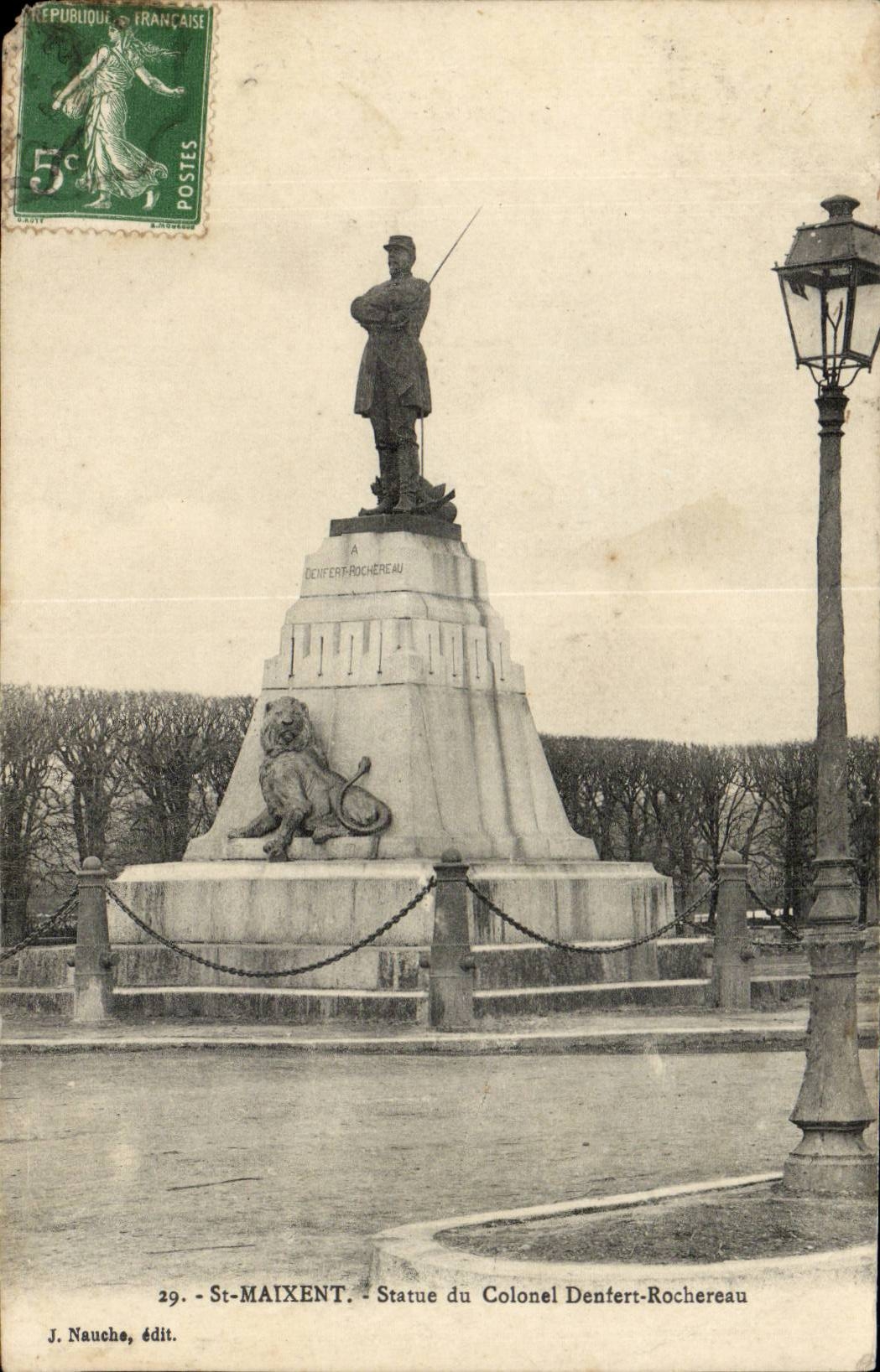 Saint Maixent CPA Statue of colonel Denfert Rochereau (lion)