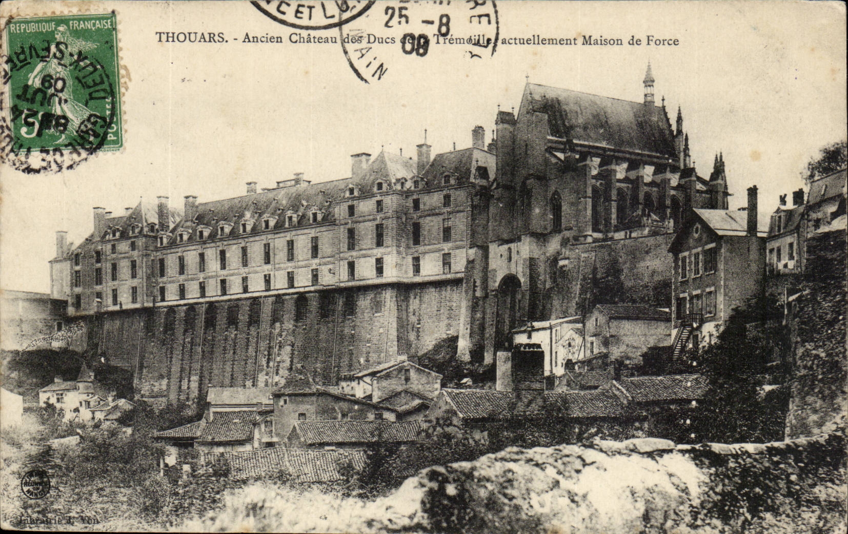 Thouars CPA Old castle of the Dukes of Tremoille currently House of correction