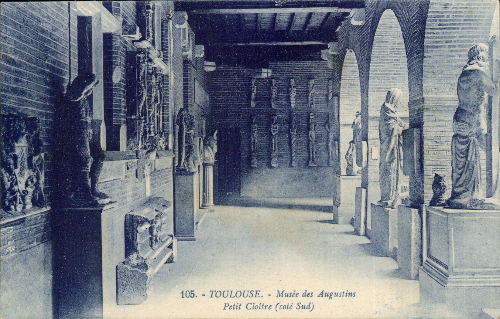 Toulouse CPA Musee des Augustins Petit cloitre (cote sud)