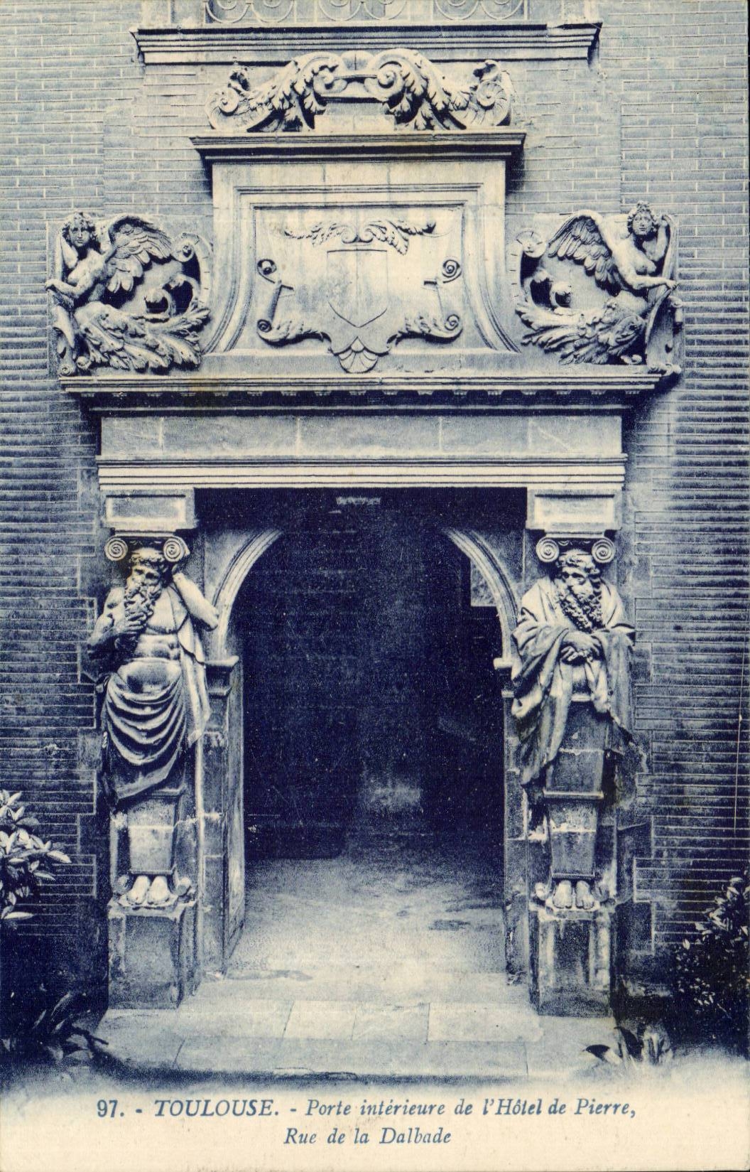 Toulouse CPA Porte interieure de l'hotel de pierre Rue de la Dalbade
