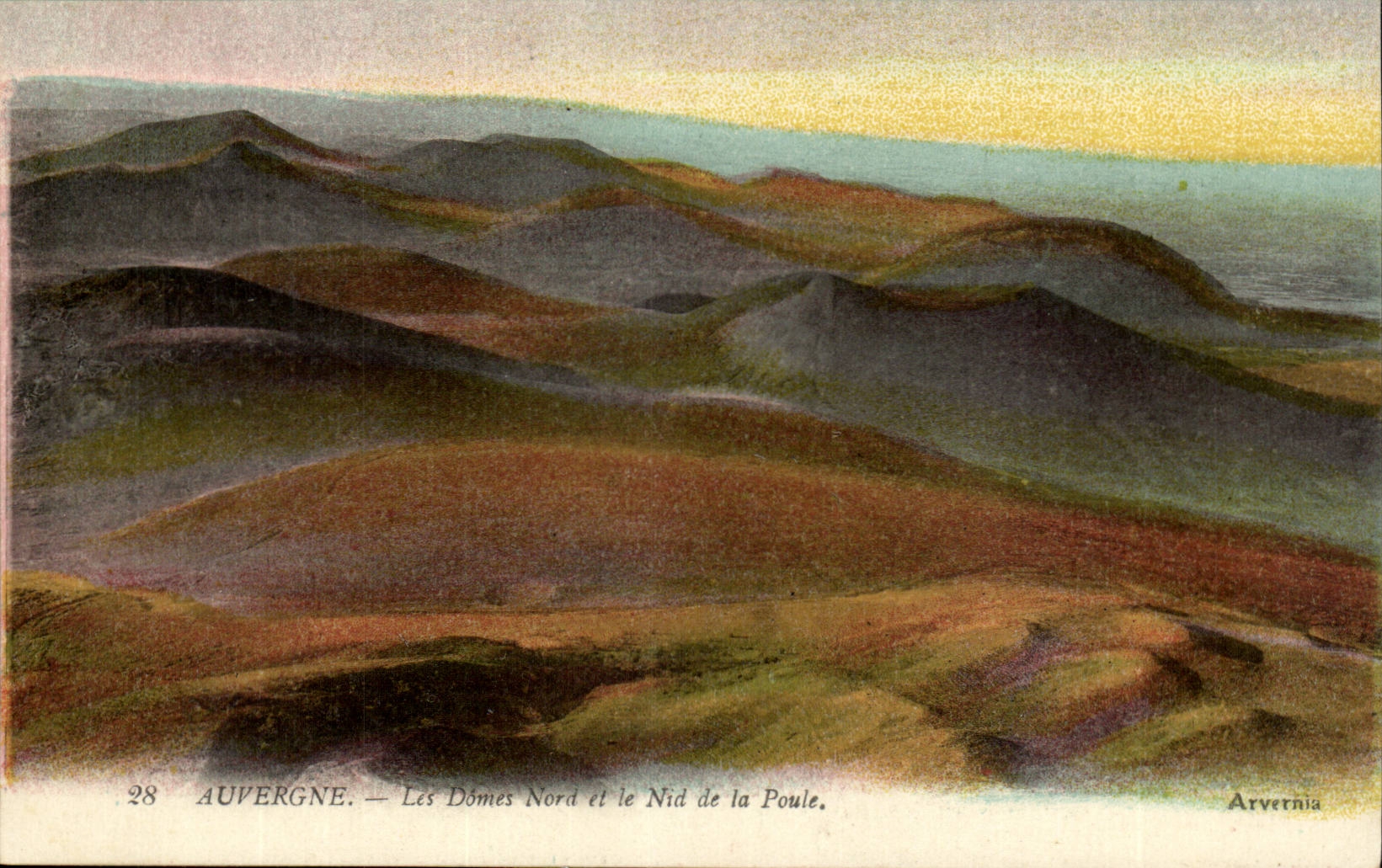 Auvergne - the Nords Domes and the pothole - CPA