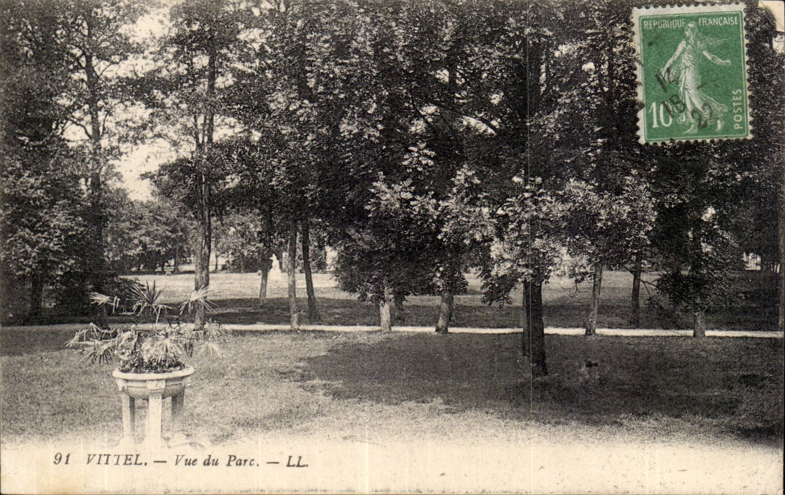 Vittel CPA gesehen vom Park