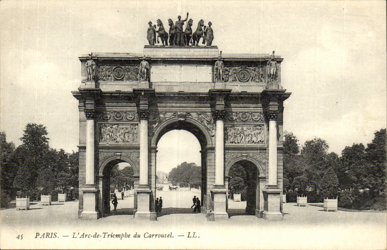 Paris CPA l'arc de triomphe du carrousel