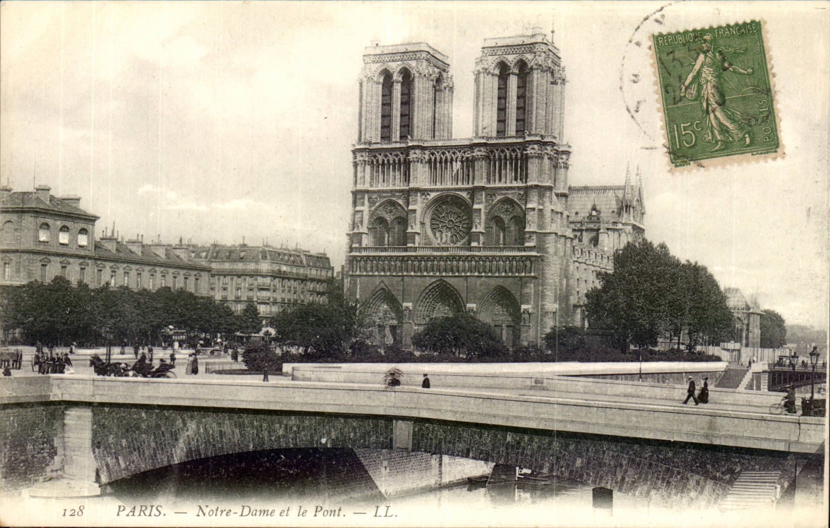 Paris CPA Notre Dame and the bridge