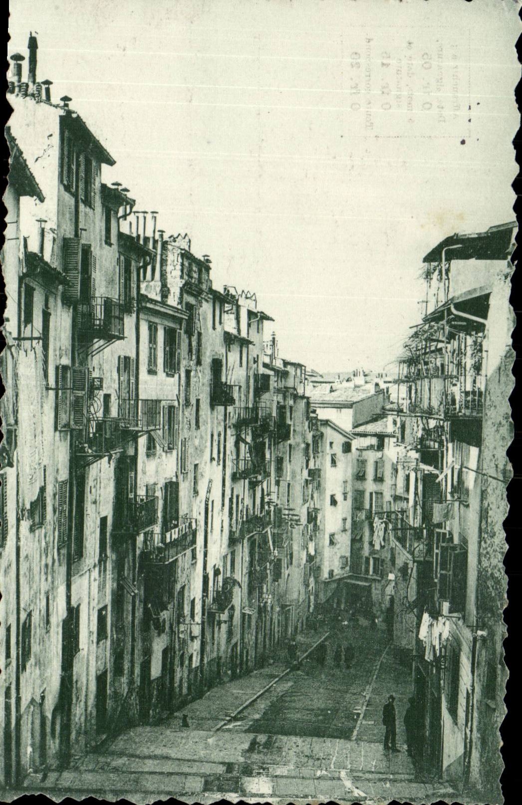 Nice CPA a street of the Nice old man