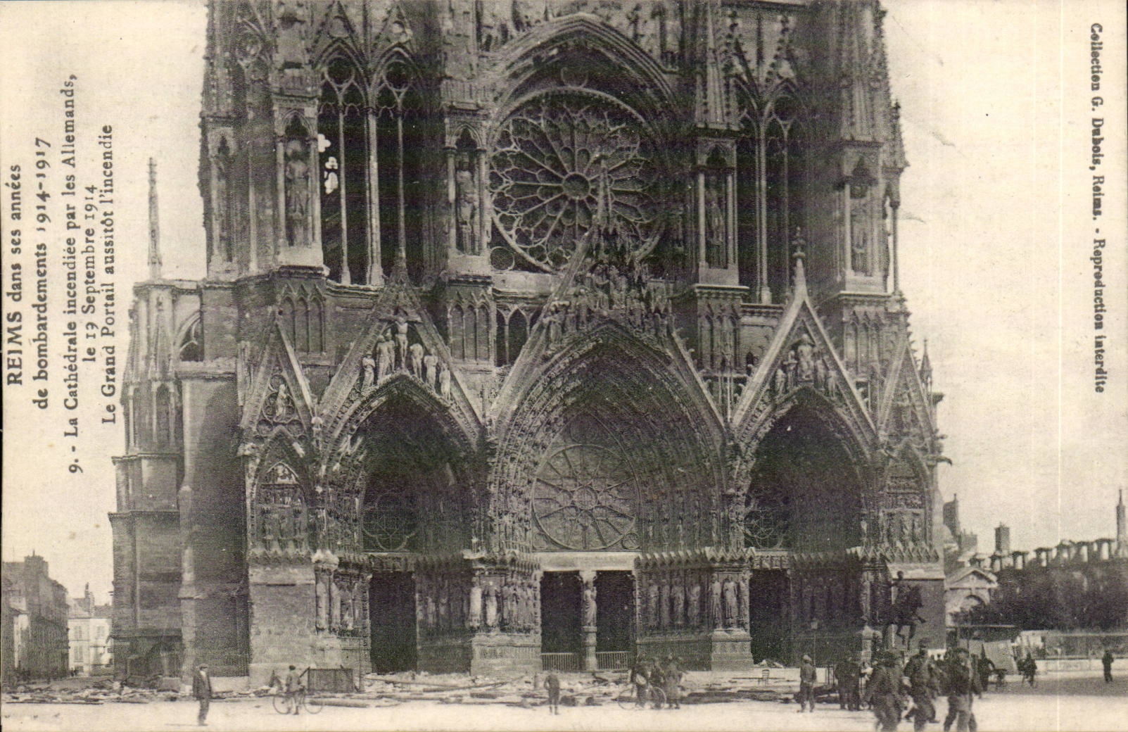 CPA Reims in its years of bombardment Cathedral set fire to by German