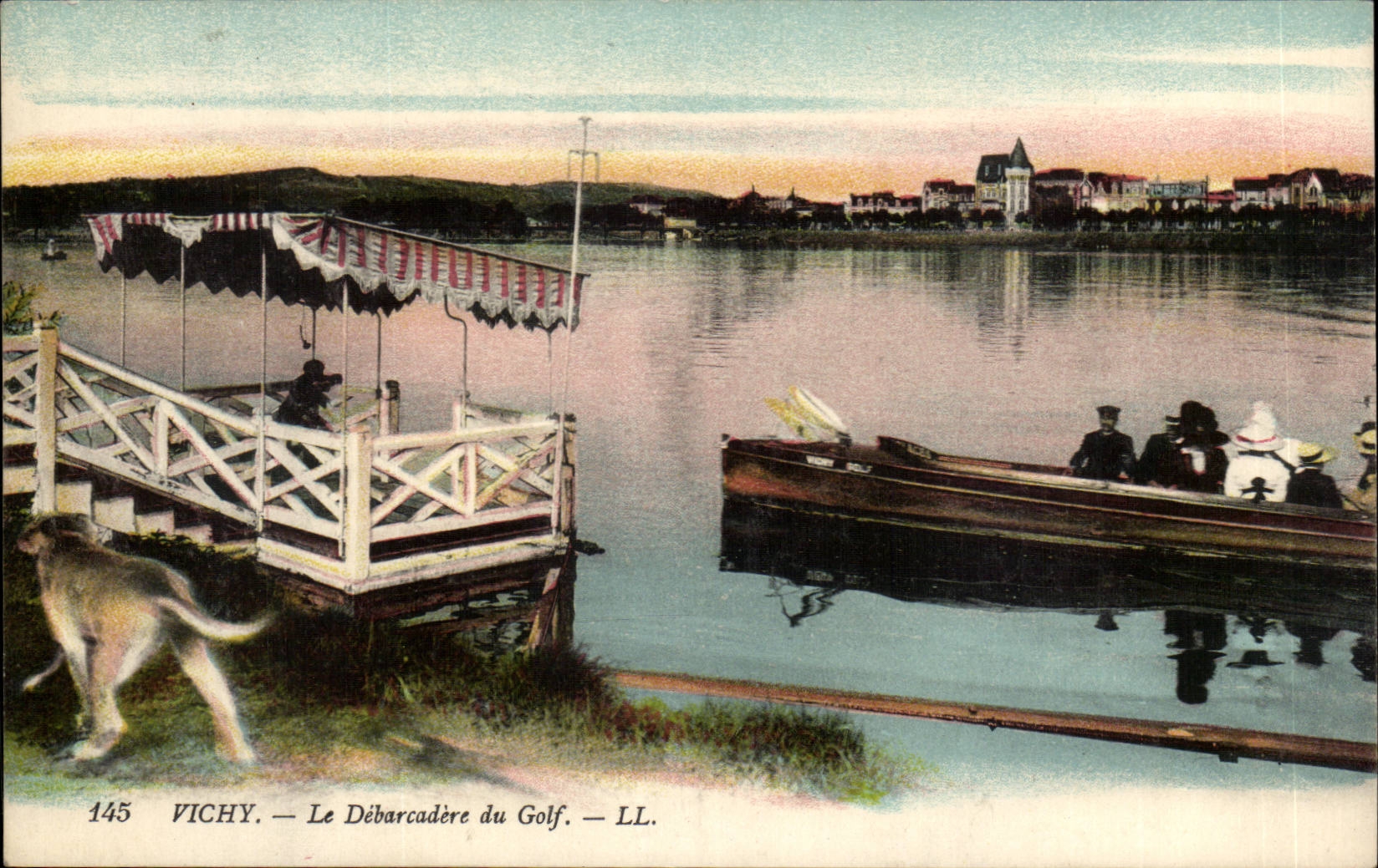 Vichy CPA the unloading dock of the golf