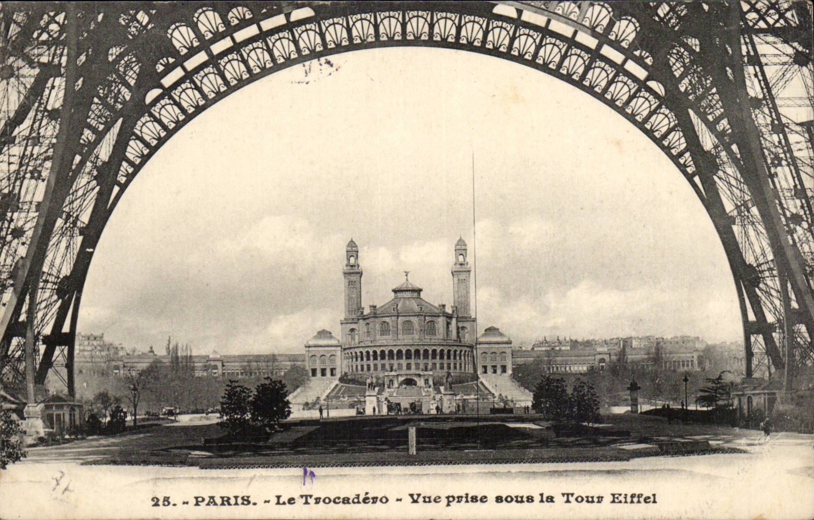 Paris CPA Trocadero Seen from under the Eiffel Tower