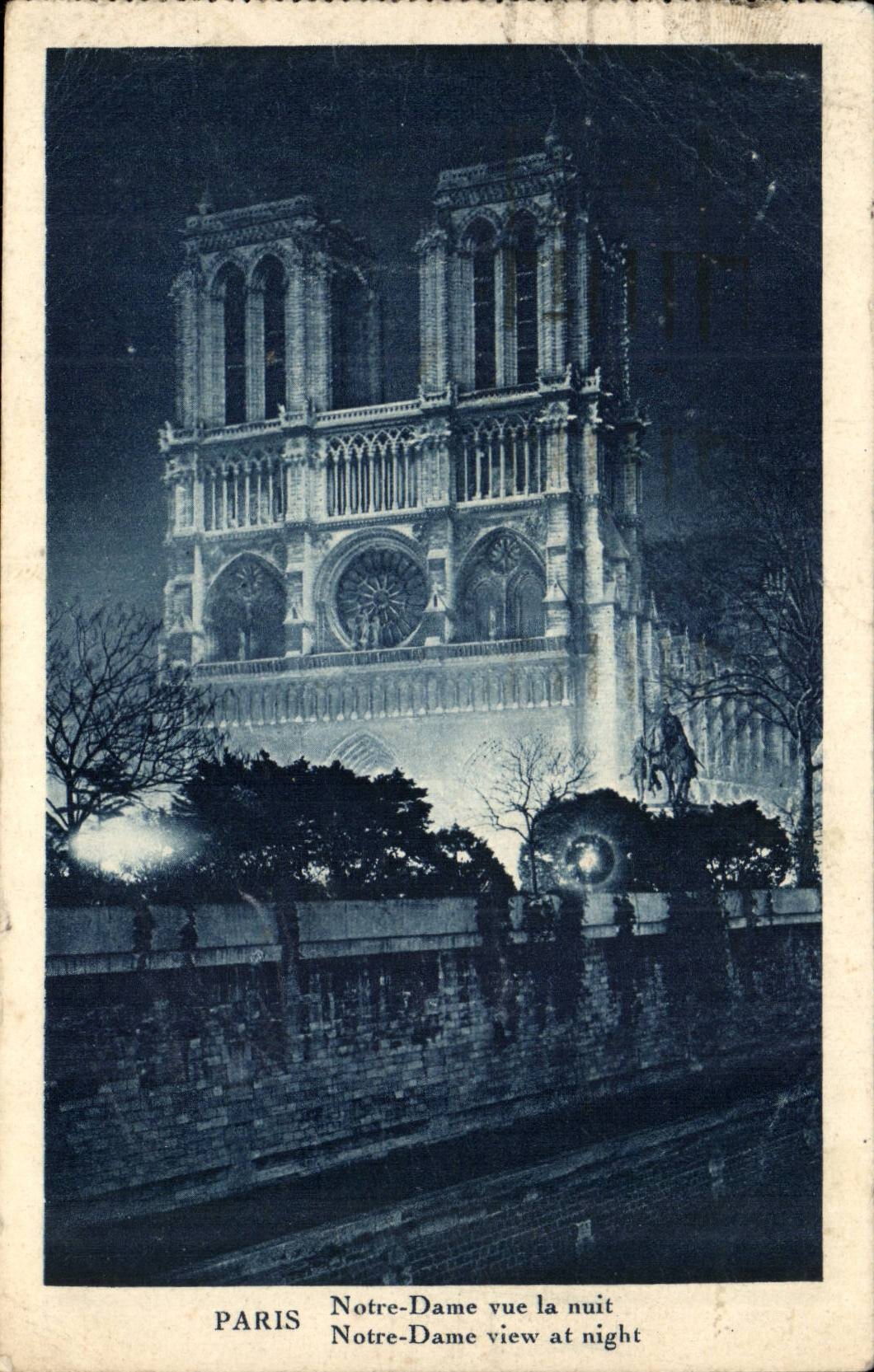 Paris CPA Notre Dame seen the night