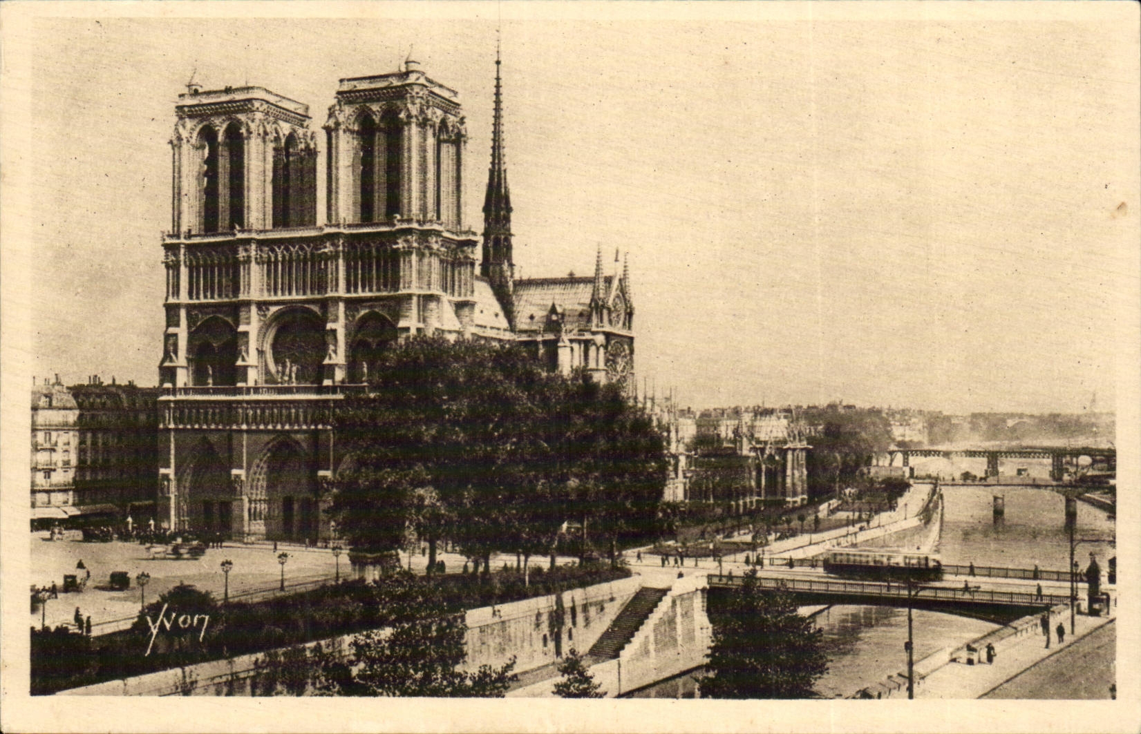 Paris CPA Notre DAme Vue generale