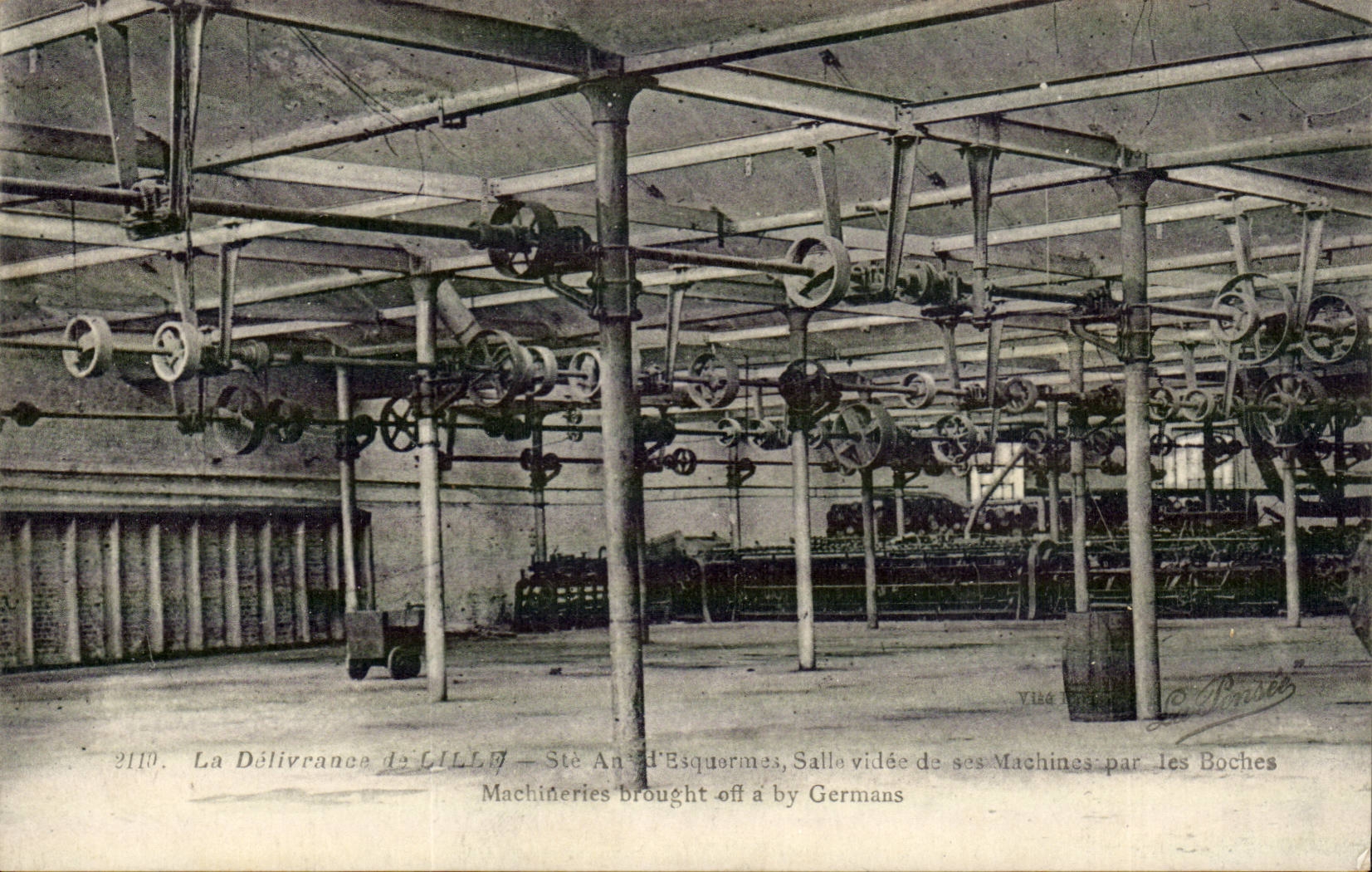 The Delivery of Lille CPA co of esquermes hollow Room of its machines by Boches