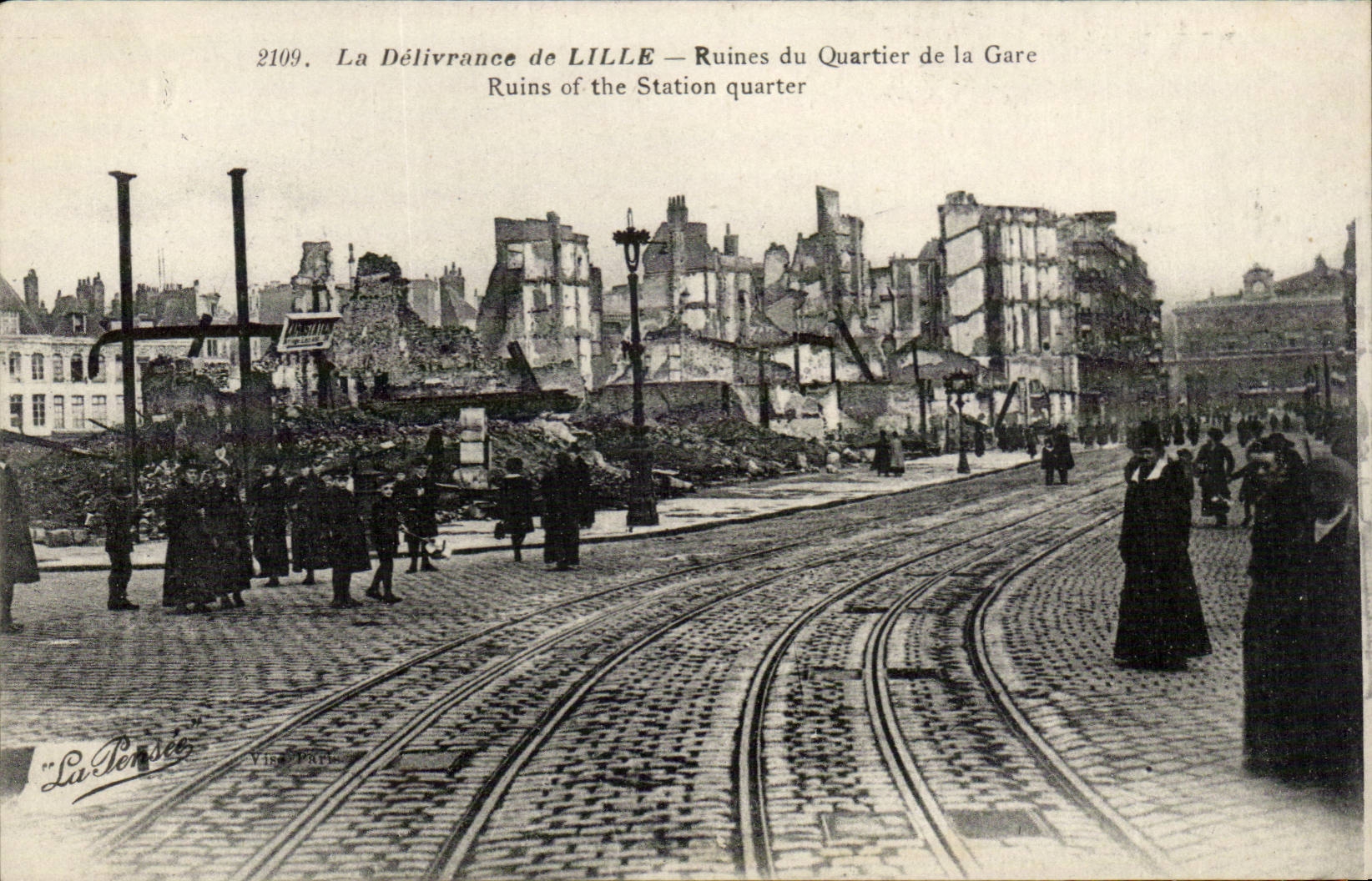 The Delivery of Lille CPA Ruins of the district of the station
