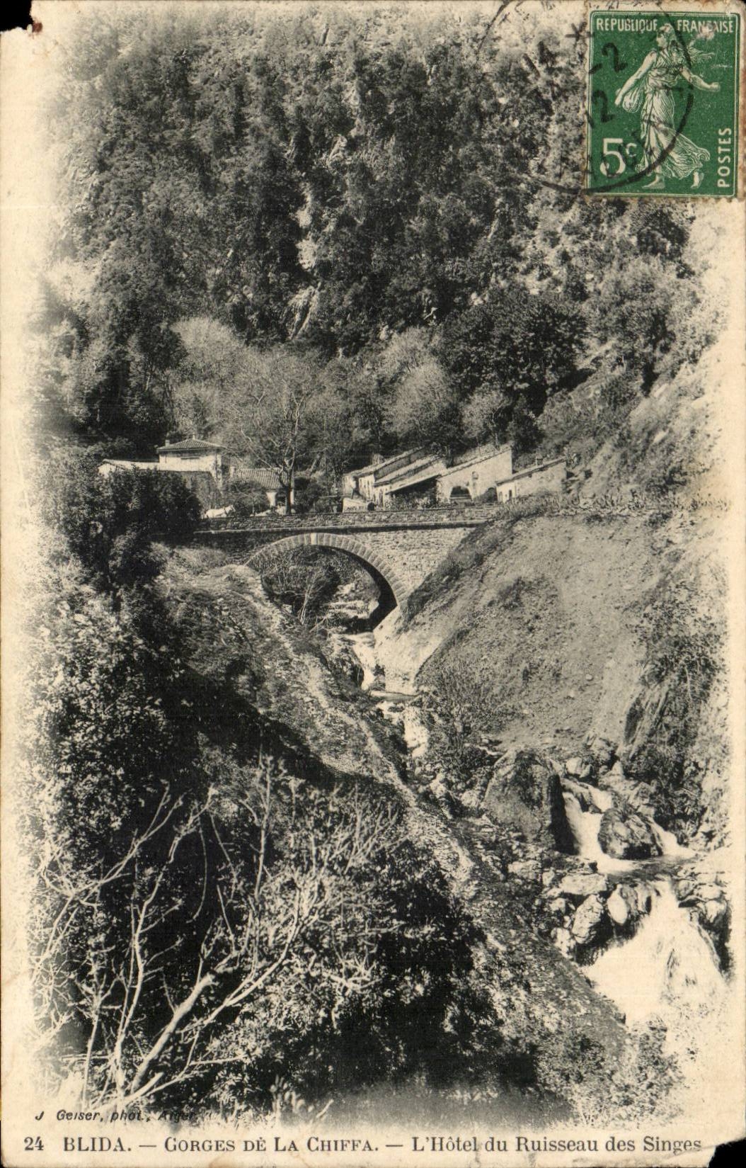 Algeria Blida CPA Falls of Chiffa the hotel of the brook of the monkeys