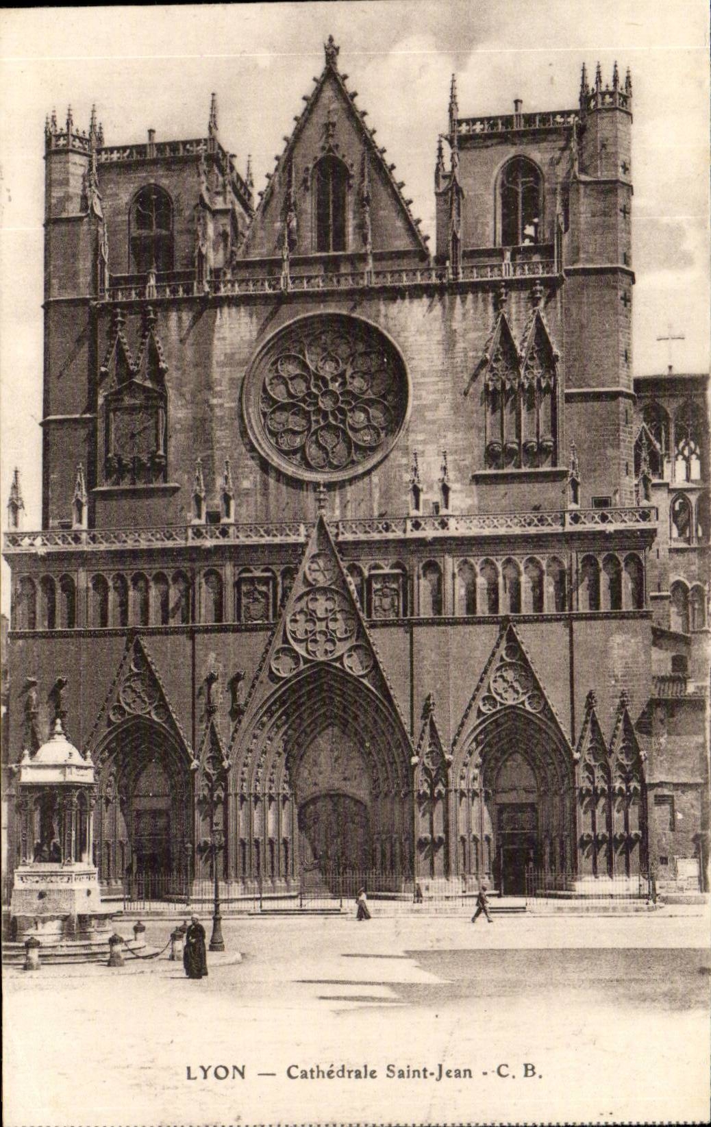 Lyon CPA Cathedral Saint Jean