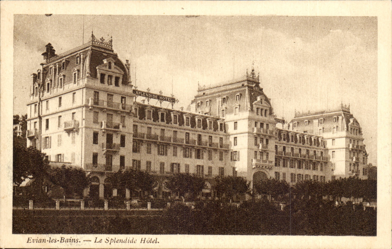 Evian les Bains CPa the Splendid Hotel