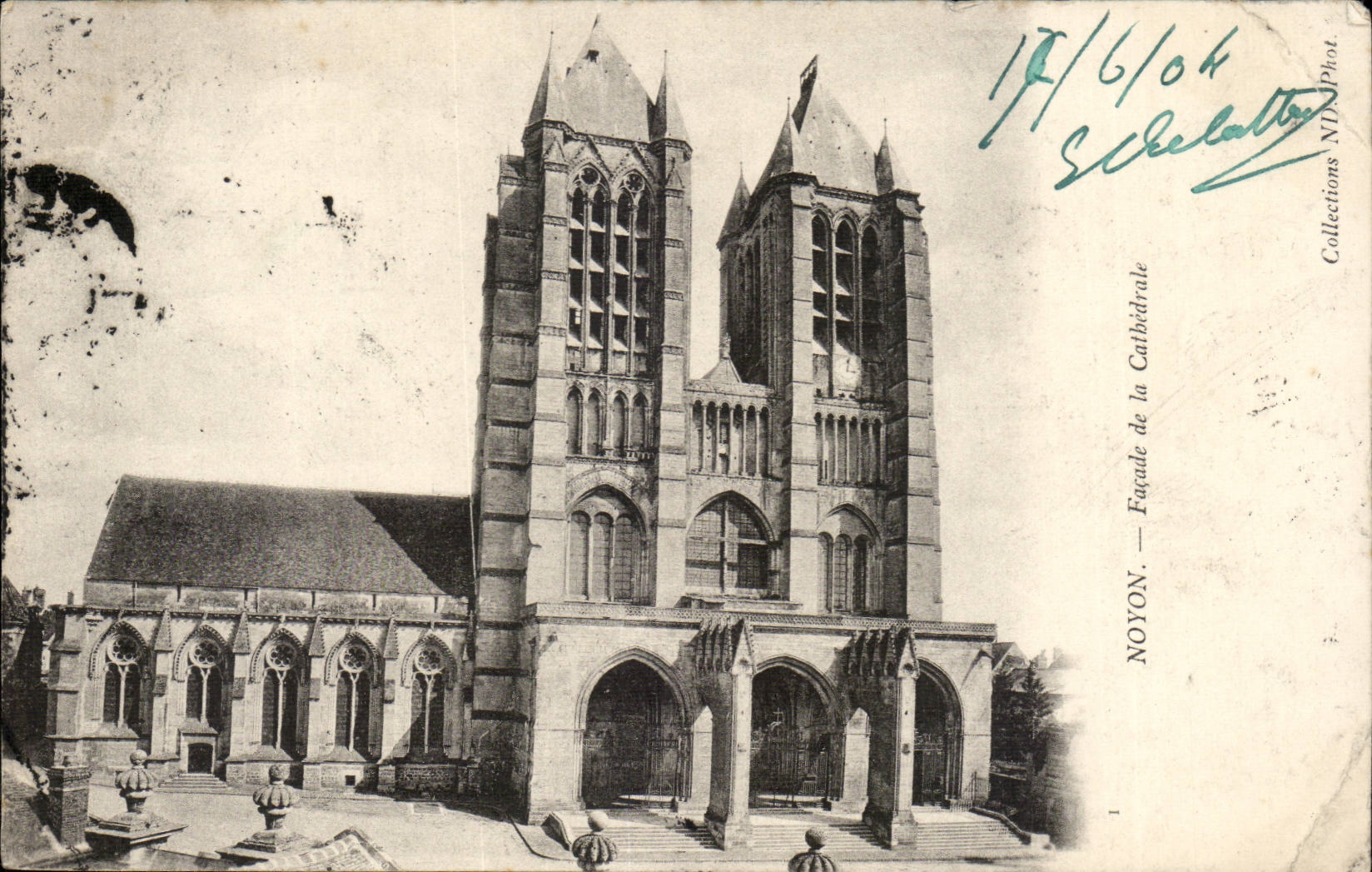 Boundary-line - Frontage of the Cathedral - CPA