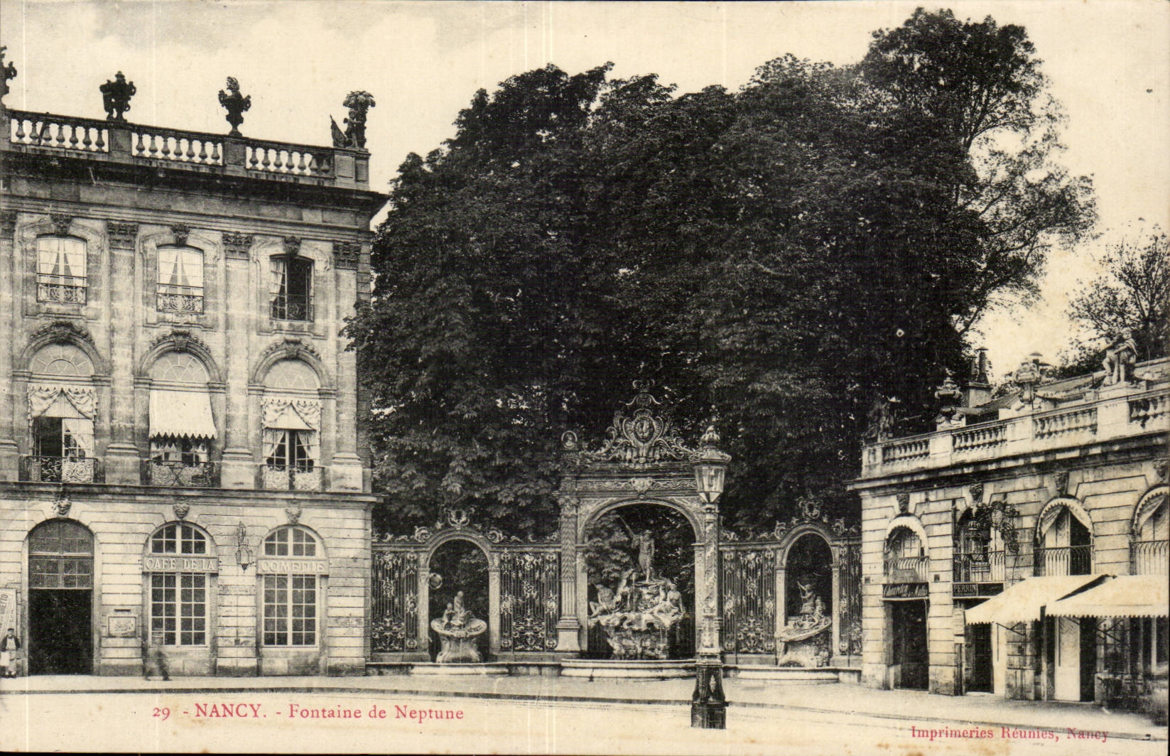 Nancy - Fontaine de Neptune - CPA 