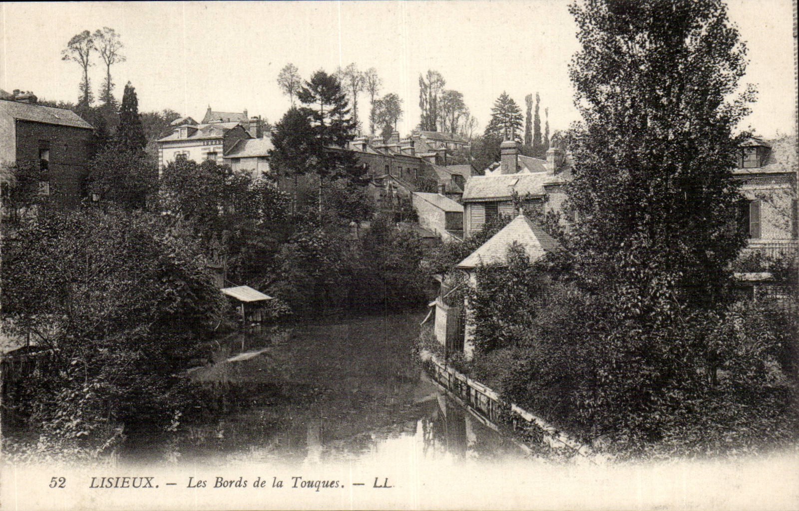 Lisieux - Rander der Trommeln - CPA