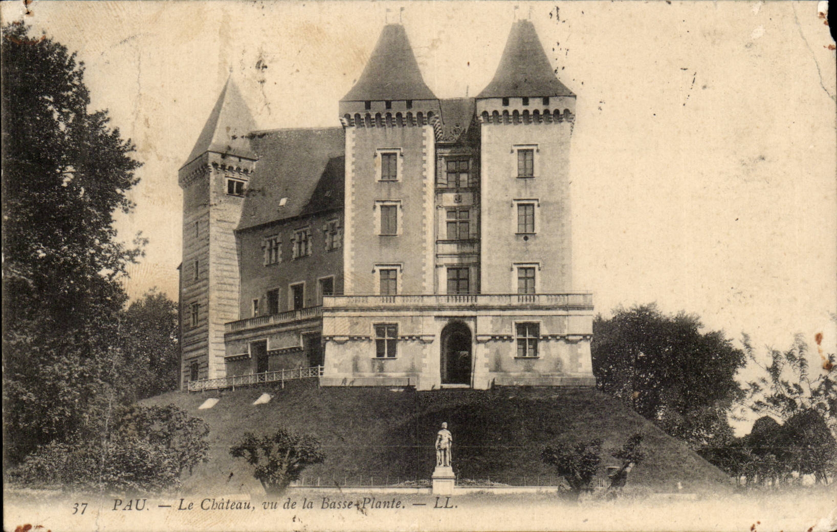 Pau CPa das Schloss gesehen von der niedrigen Anlage